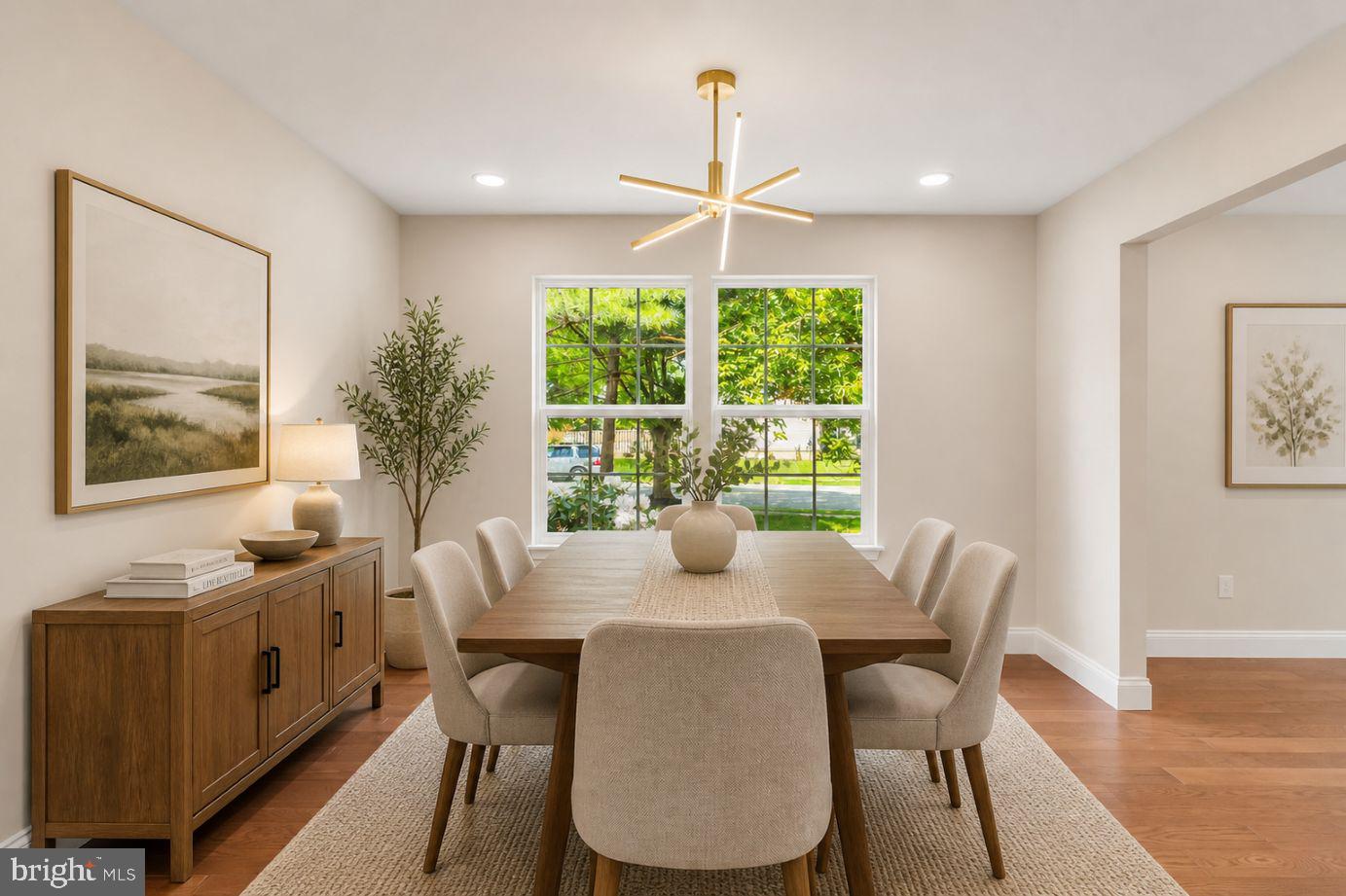 MANOR KNOLLS - Residential