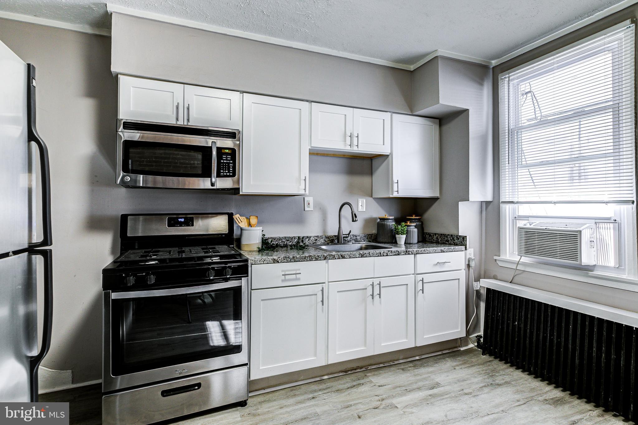 WASHINGTON VILLAGE - Residential