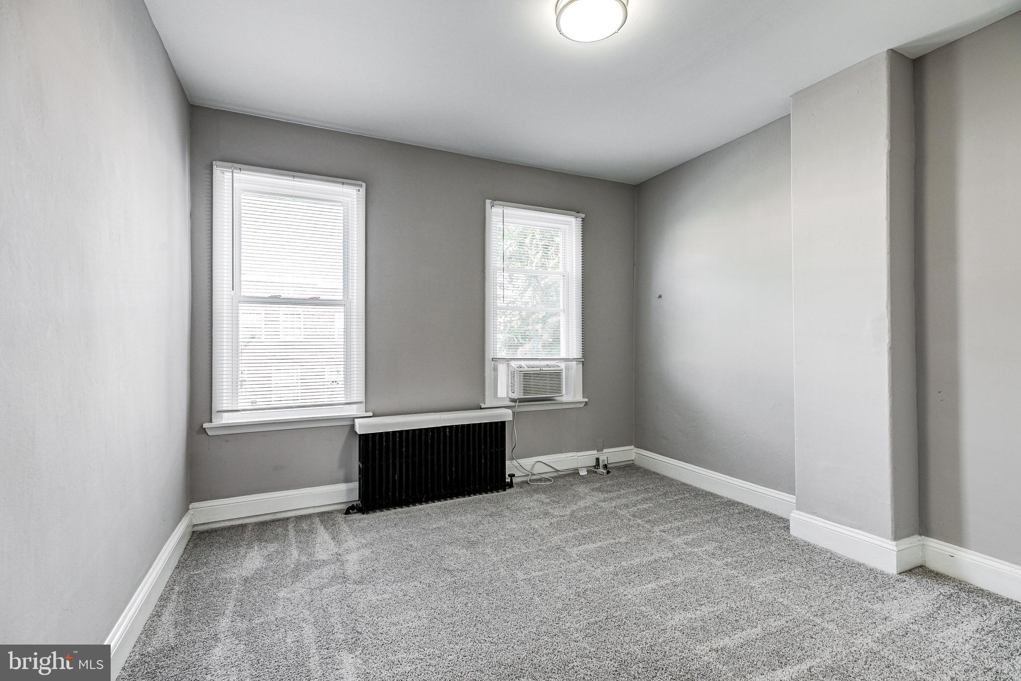 WASHINGTON VILLAGE - Residential