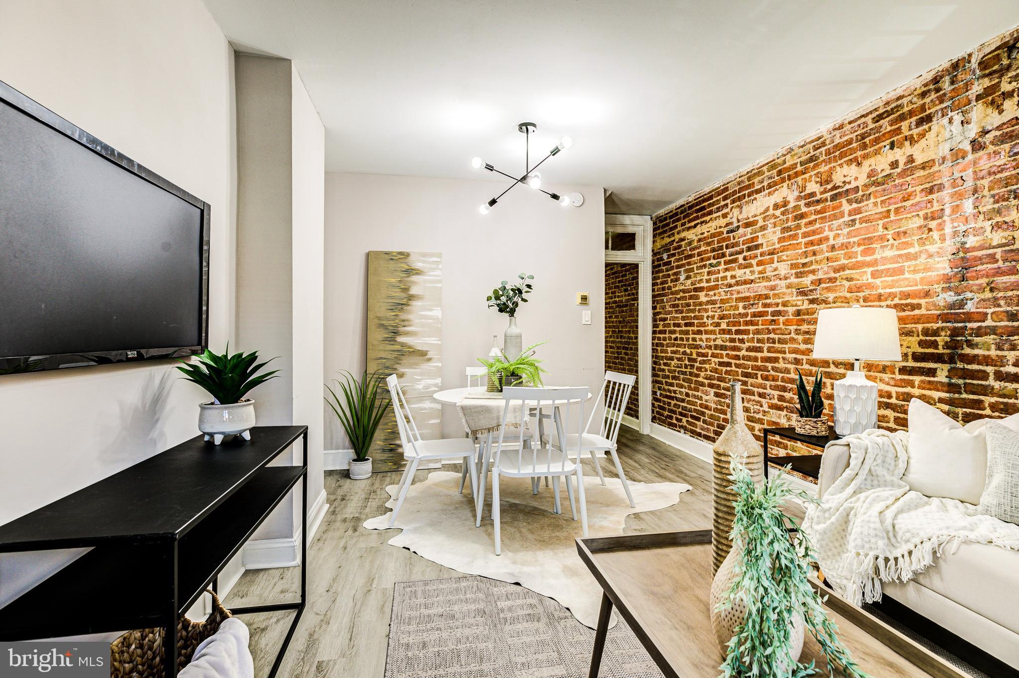 WASHINGTON VILLAGE - Residential