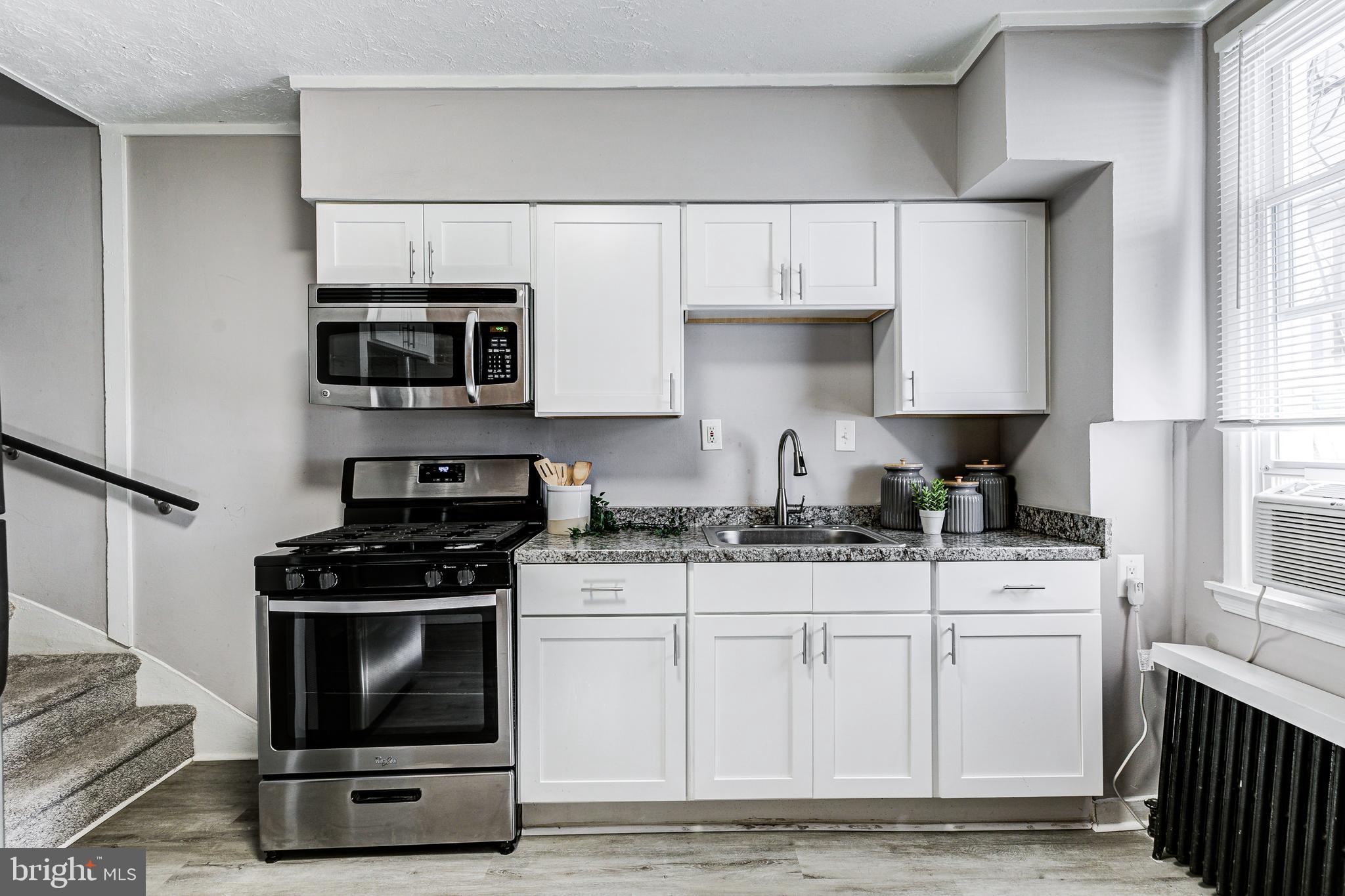 WASHINGTON VILLAGE - Residential