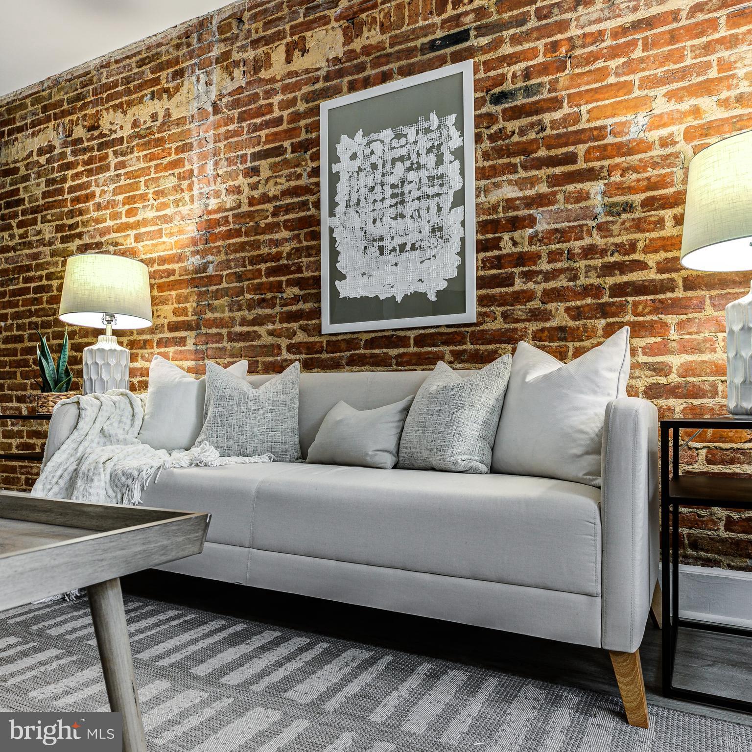 WASHINGTON VILLAGE - Residential