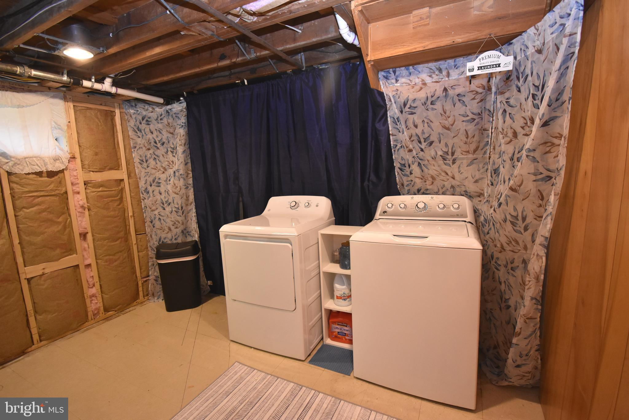 HIGH POINT - Residential