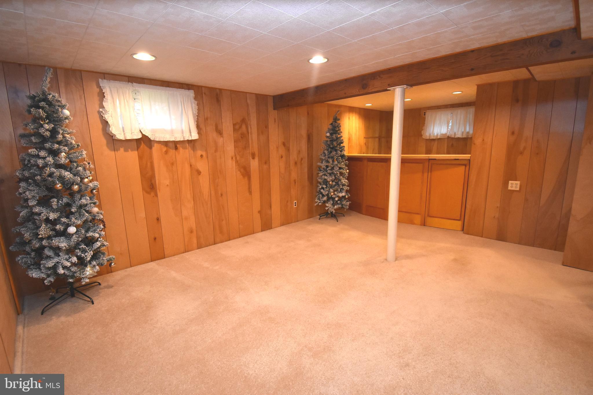 HIGH POINT - Residential