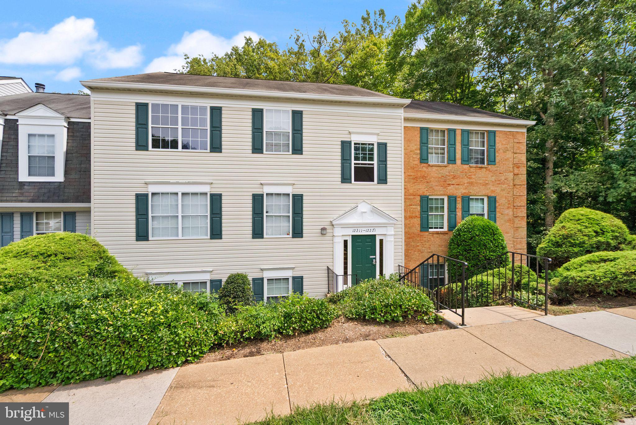 12221 STEVENSON COURT 12221