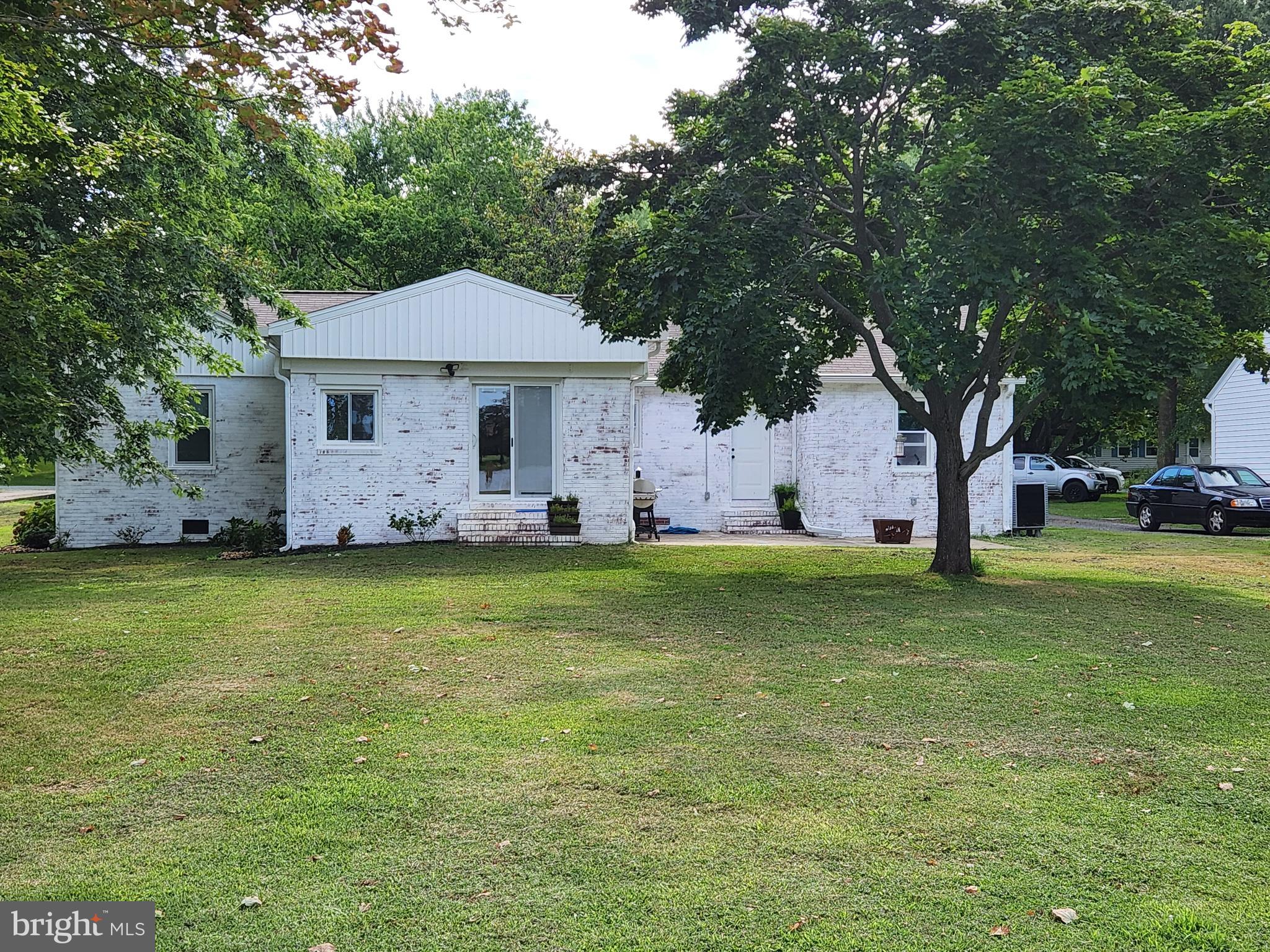 HARBOR VIEW - Residential Lease