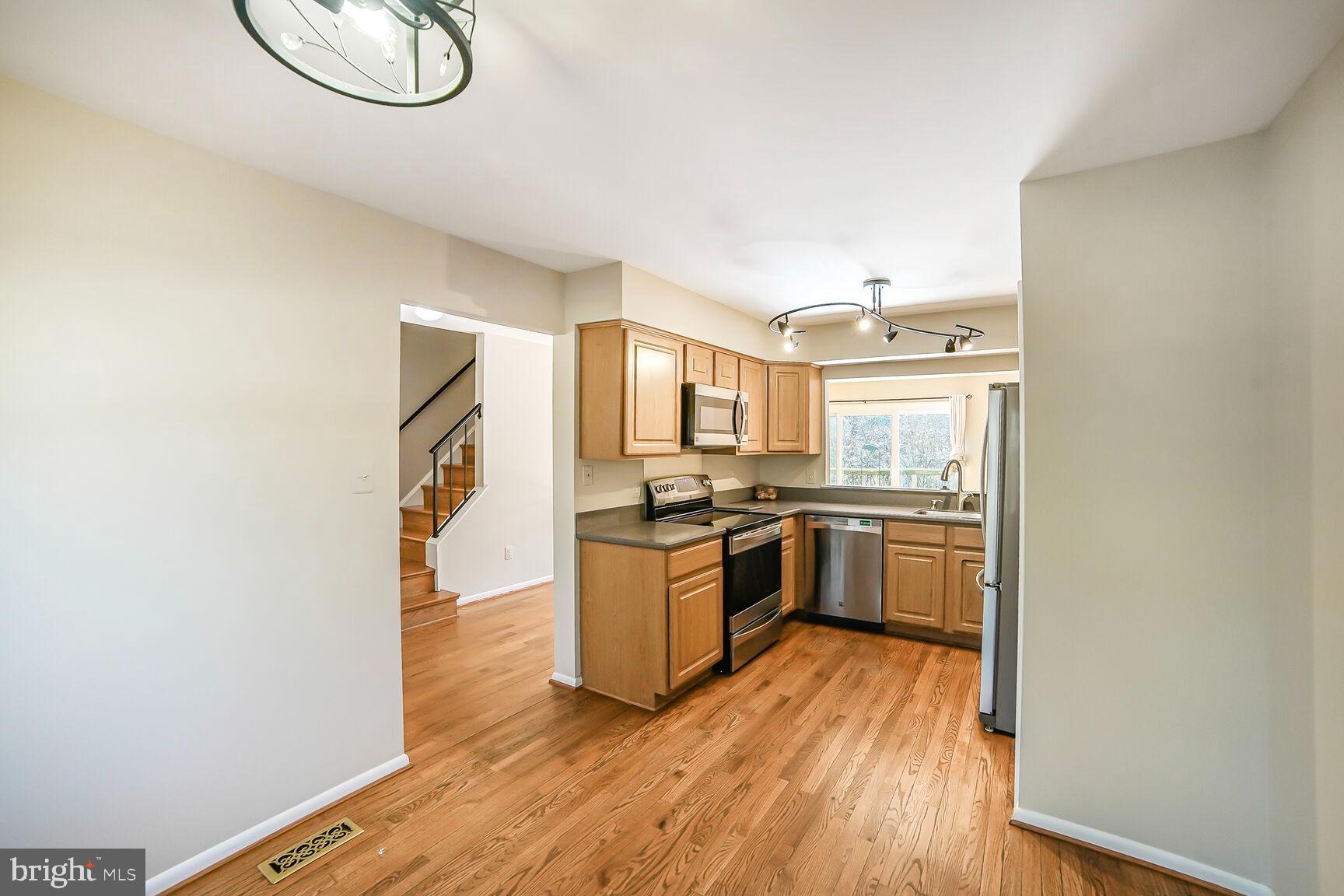 WILLOW COVE TOWNHOMES - Residential