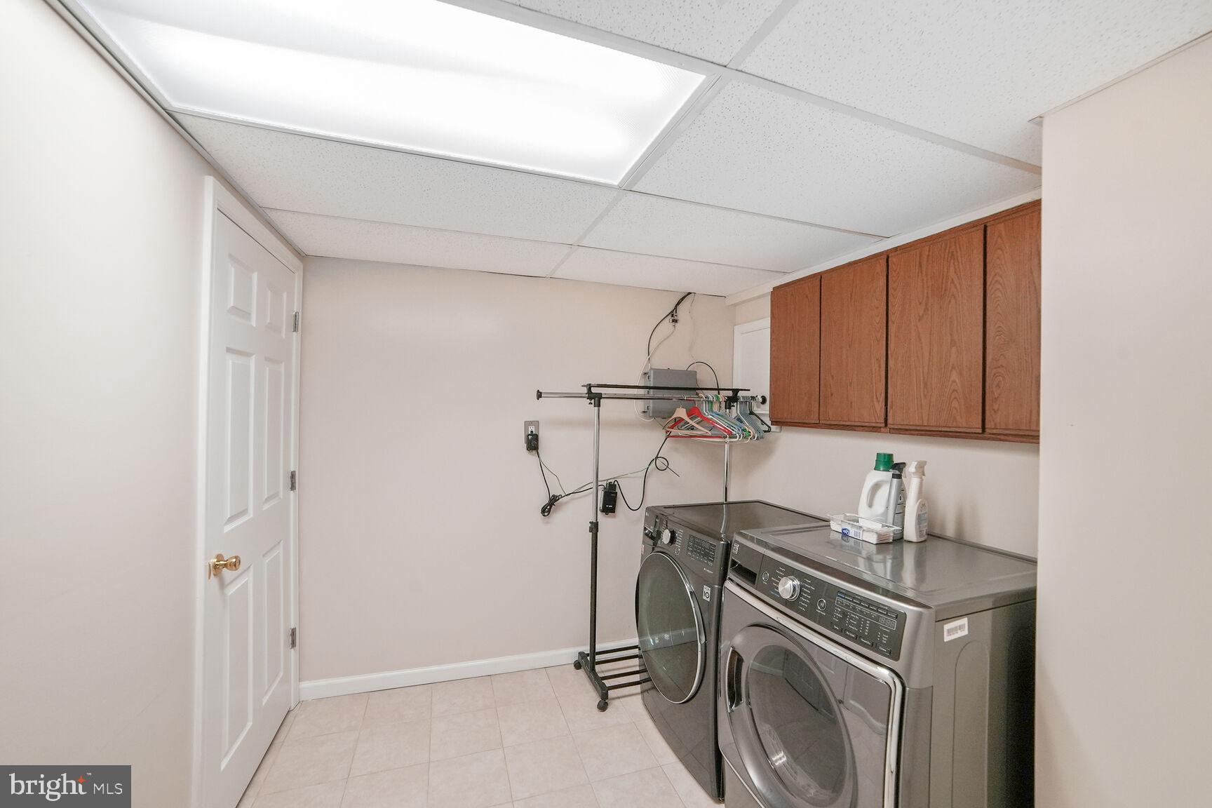 WILLOW COVE TOWNHOMES - Residential