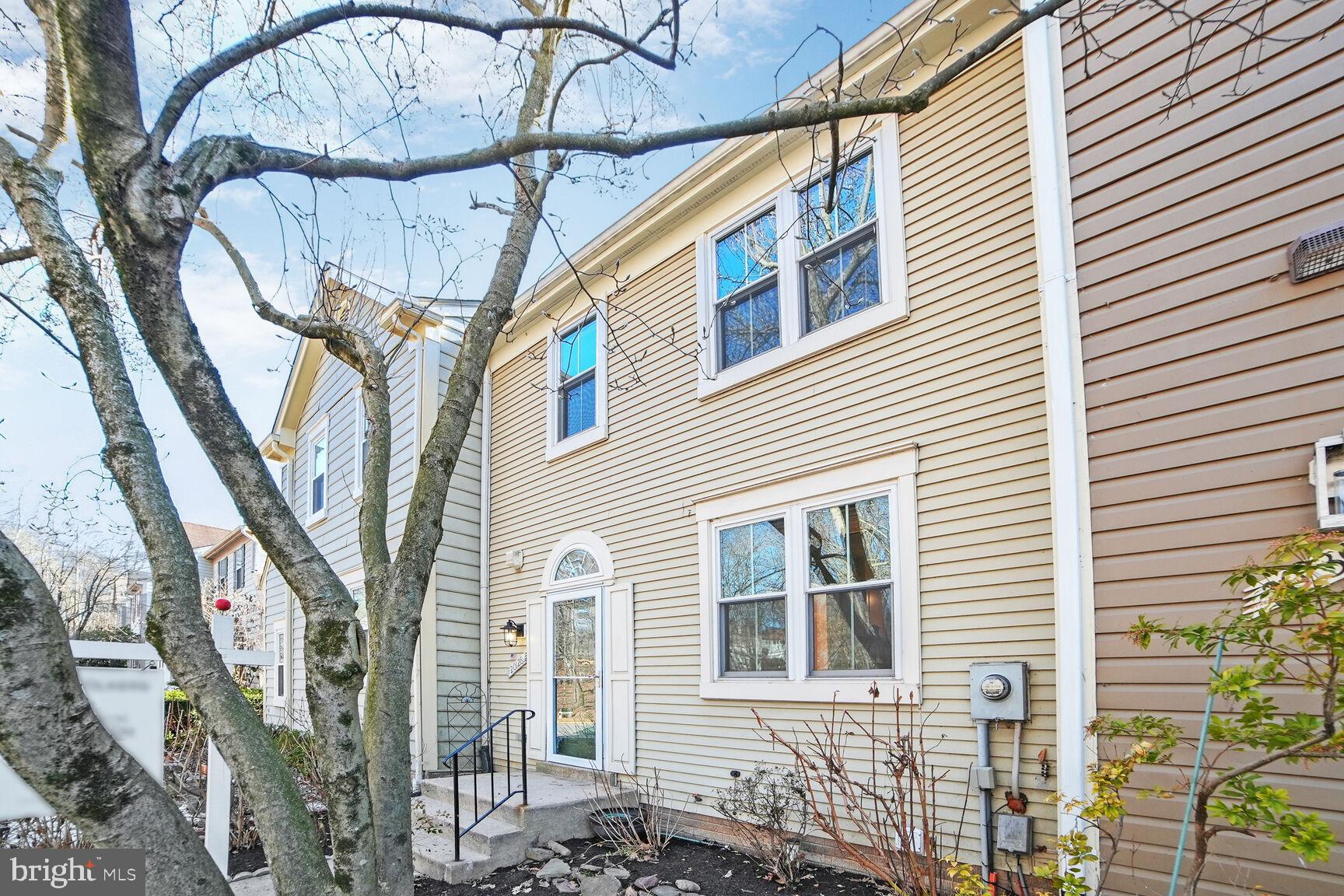 Rarely available townhome on Little Seneca Lake! This 2-bed, 3.5-bath home features fresh paint, luxury flooring, and a spacious main level with a dining area, fireplace, and access to a private deck overlooking the lake. Upstairs, you will find two large owner’s suites each include an ensuite bath with dual vanities. The spacious walkout basement provides extra storage and direct lake access—perfect for fishing, kayaking, or launching the included canoe right from your backyard. Community amenities include walking trails, a pool, tennis courts, and a nearby state park, all just minutes from shopping, public transit, and commuter routes. A rare opportunity for direct lakefront living—don’t miss it!