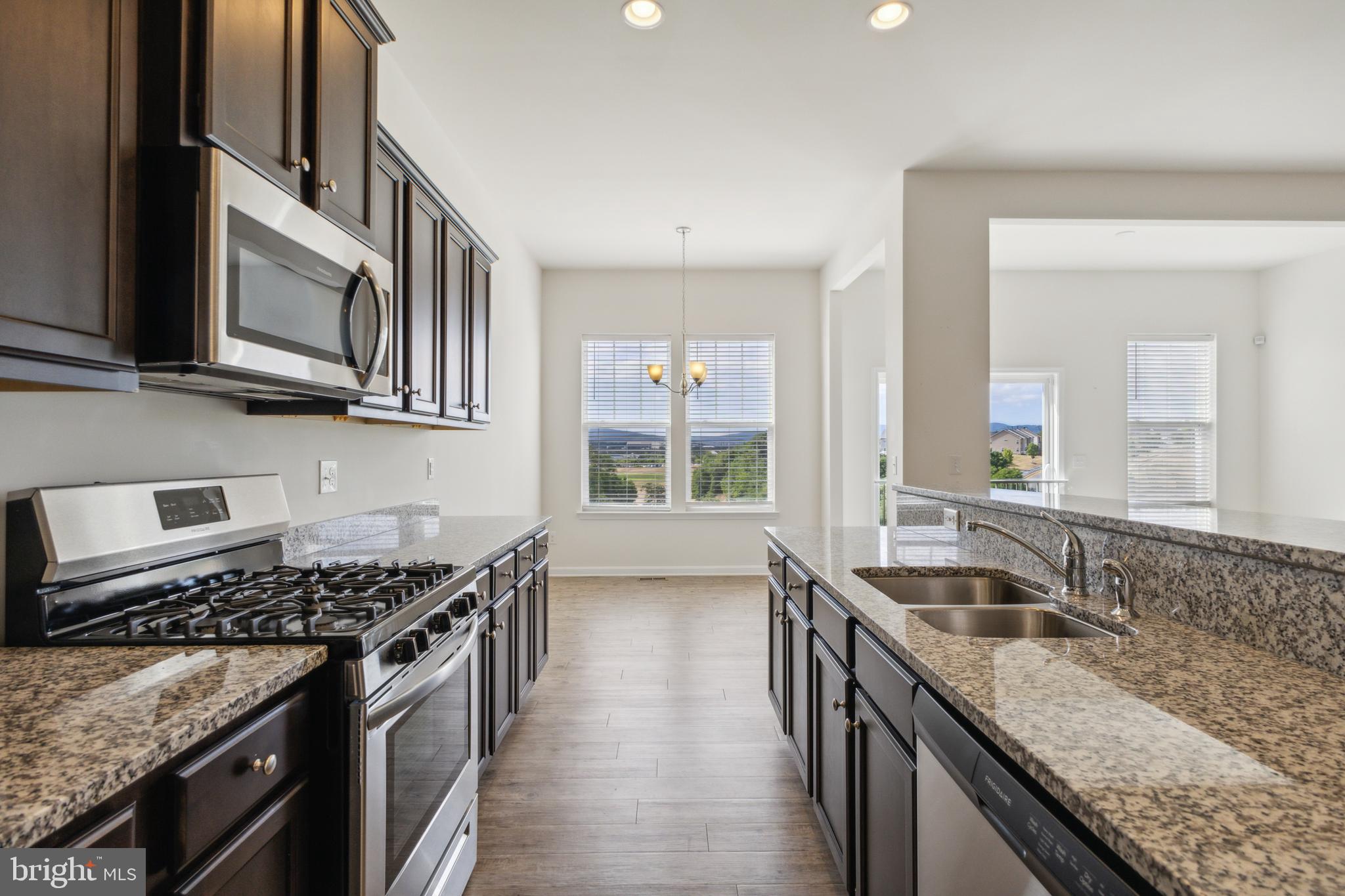 HIGHLANDS AT BLUE RIDGE SHADOWS - Residential