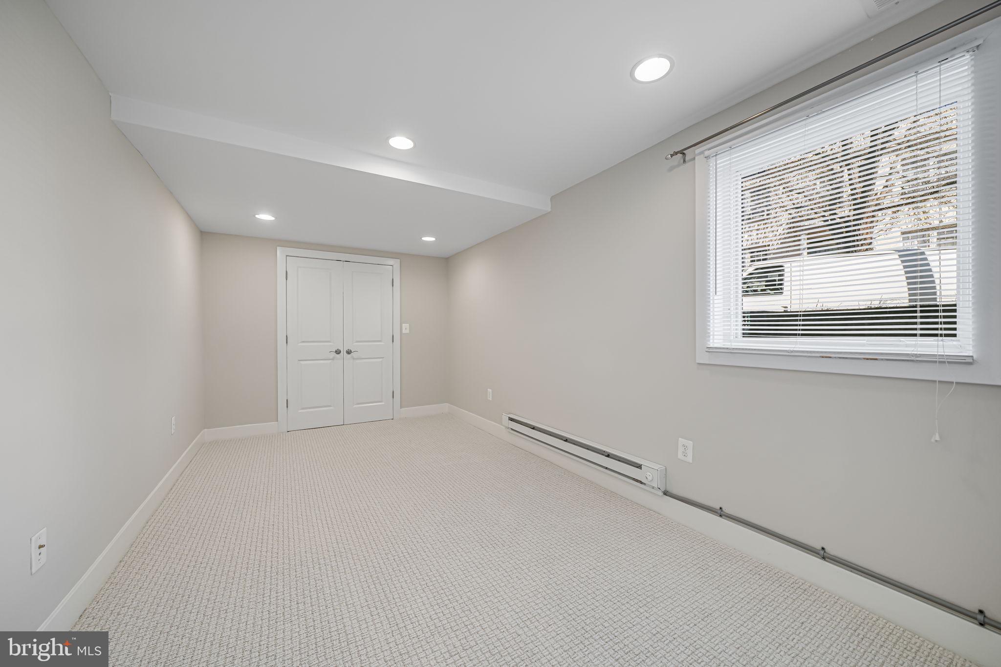 GLOVER PARK - Residential