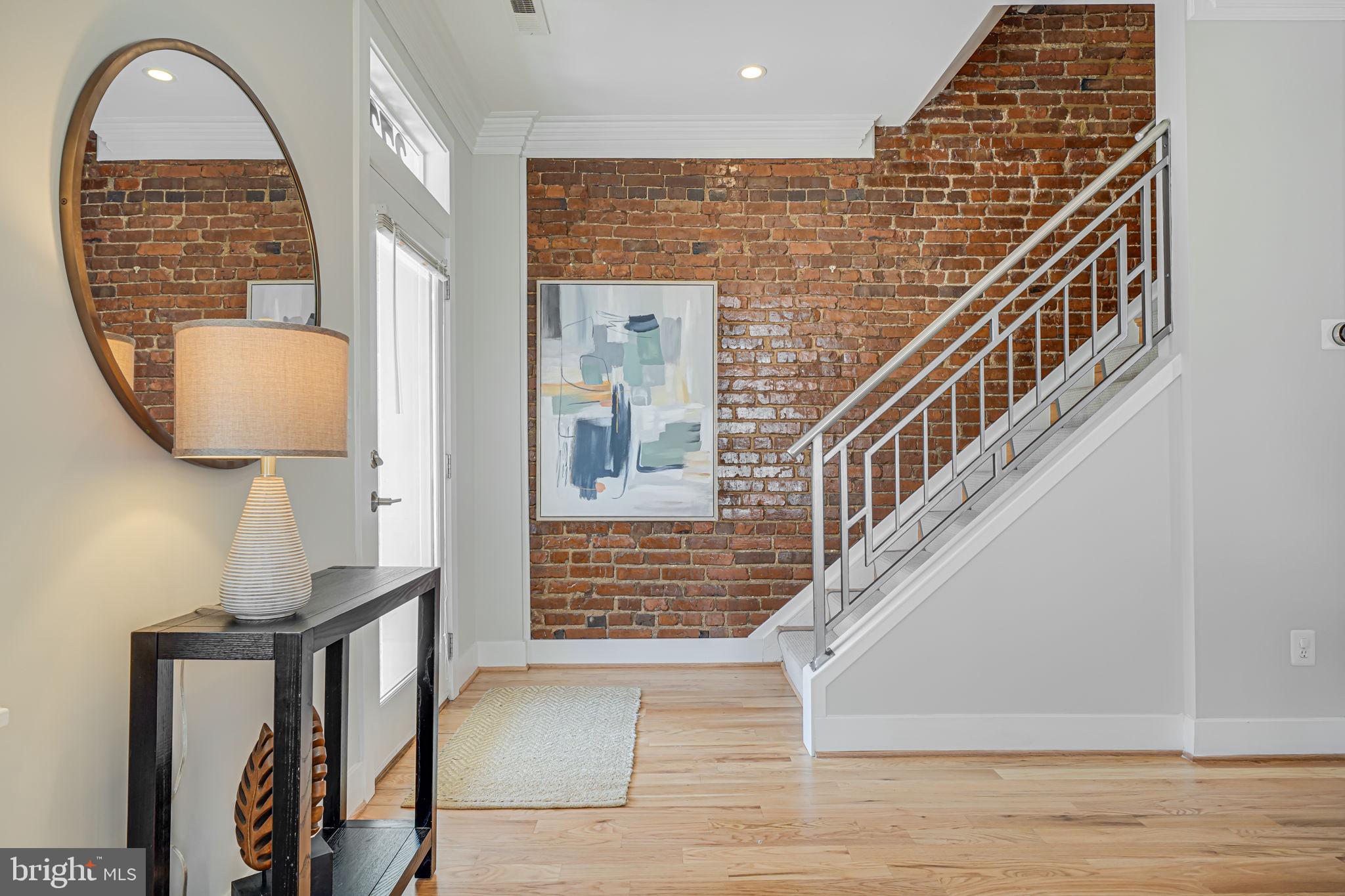 GLOVER PARK - Residential