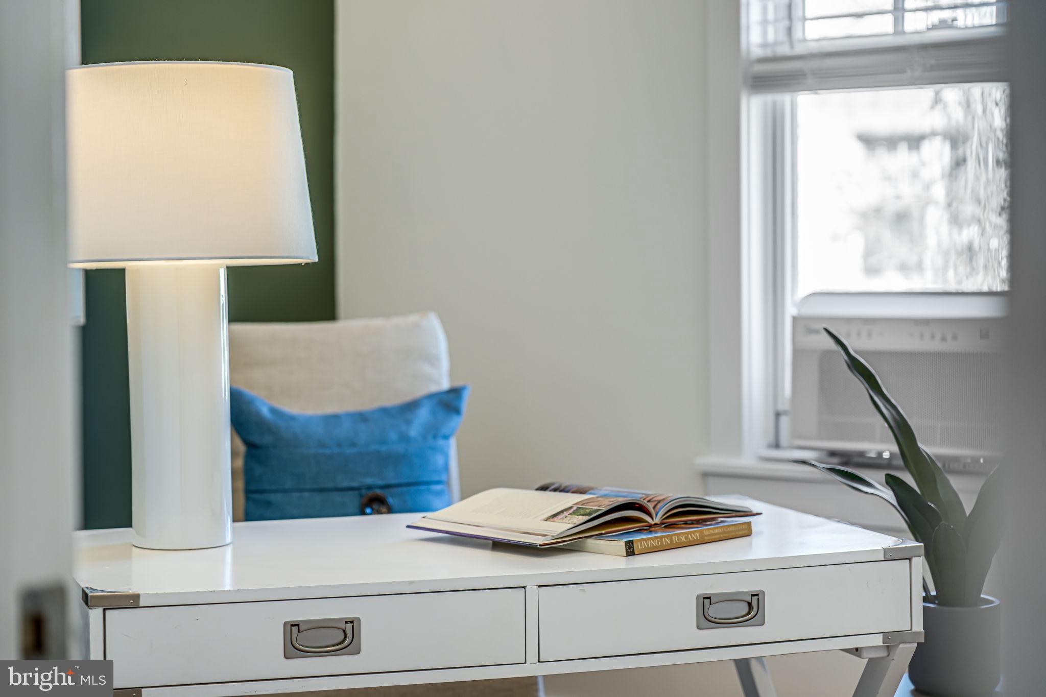 GLOVER PARK - Residential