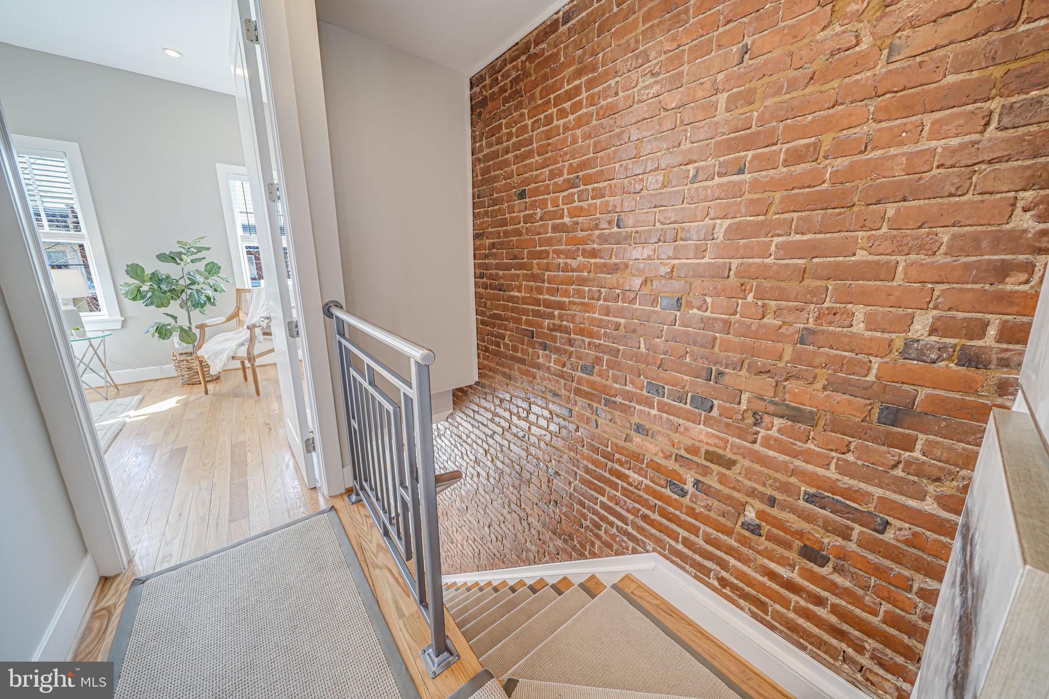 GLOVER PARK - Residential