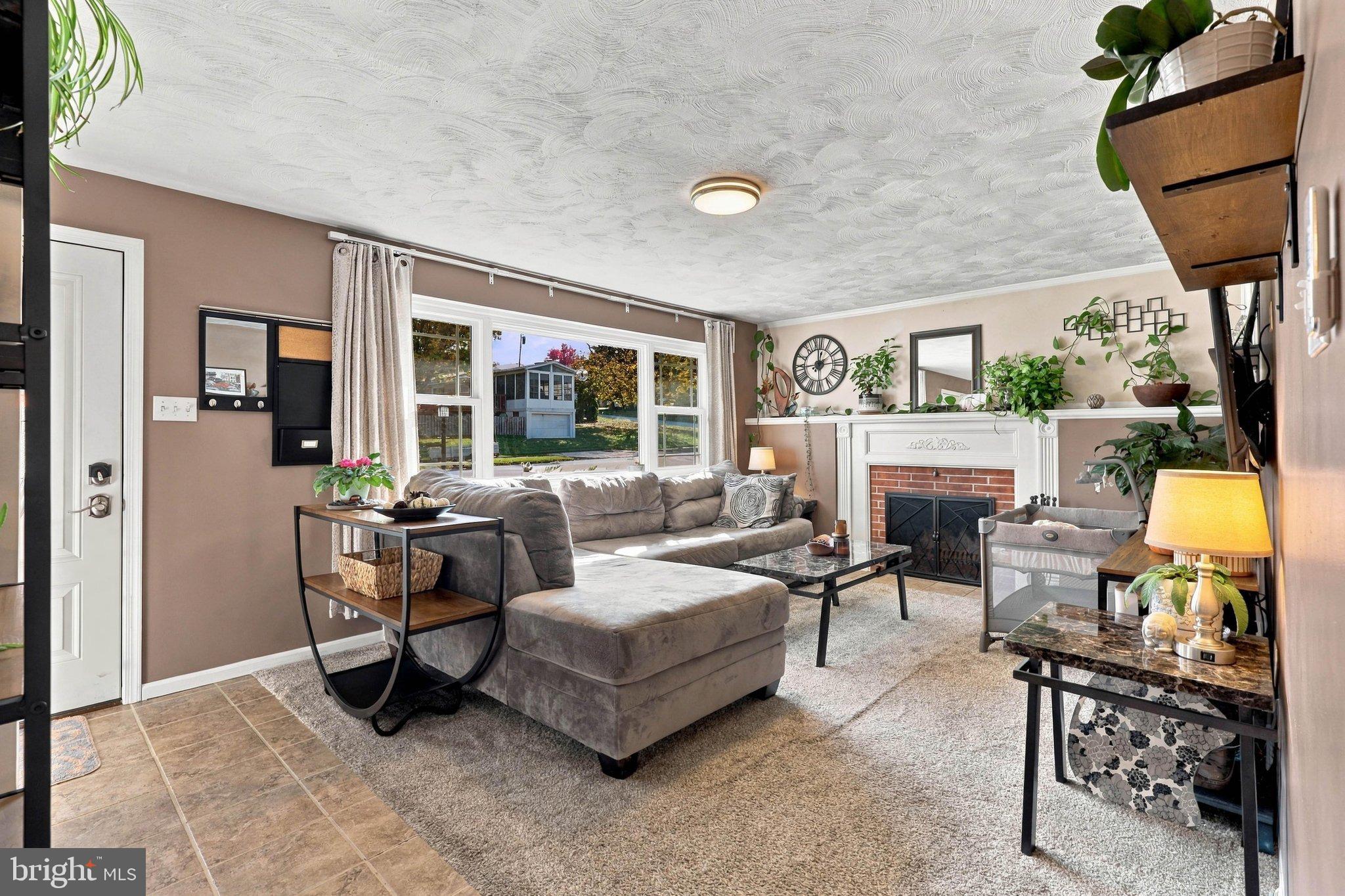119 SUNSET DRIVE