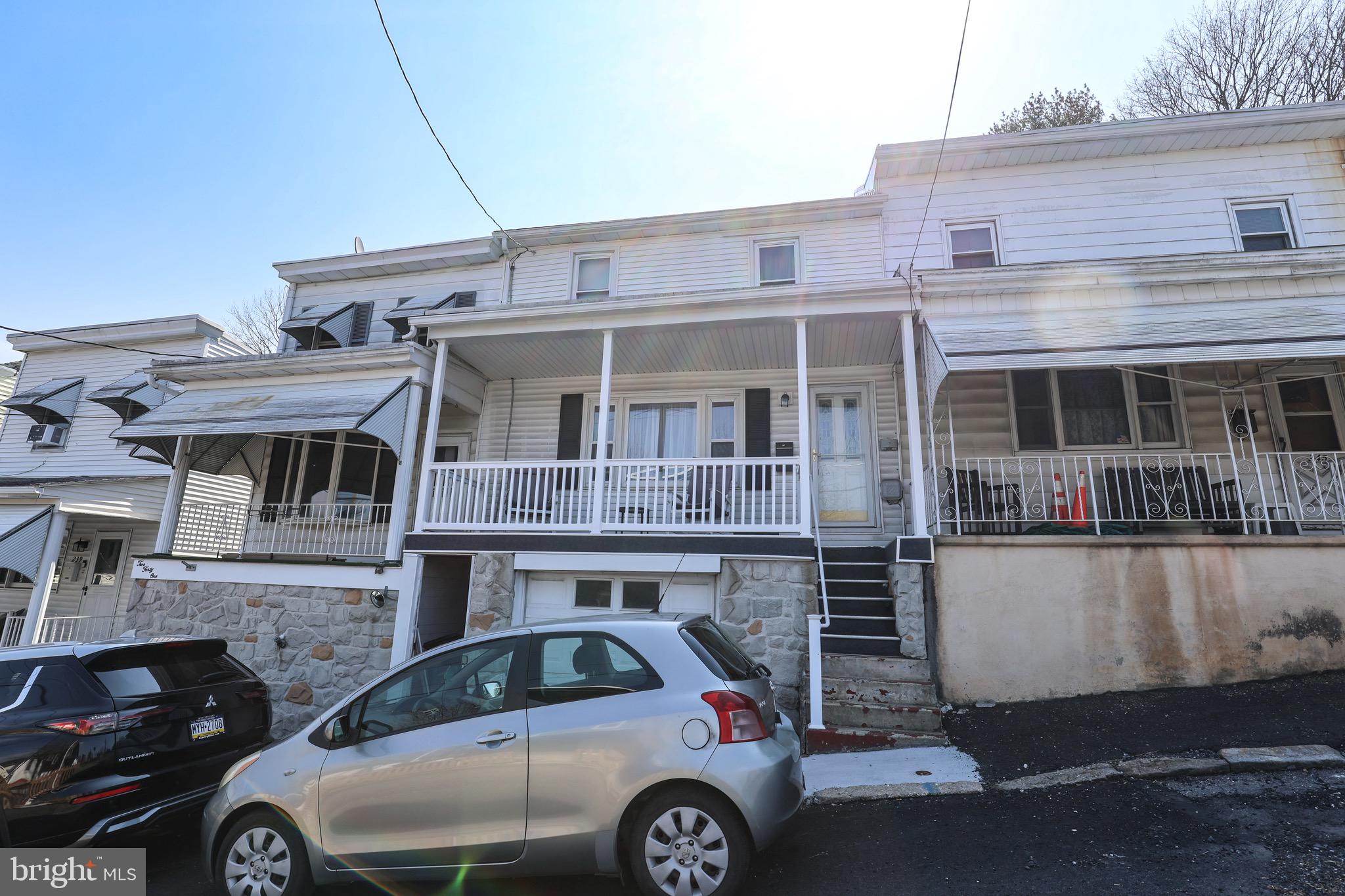 BUNKER HILL - Residential