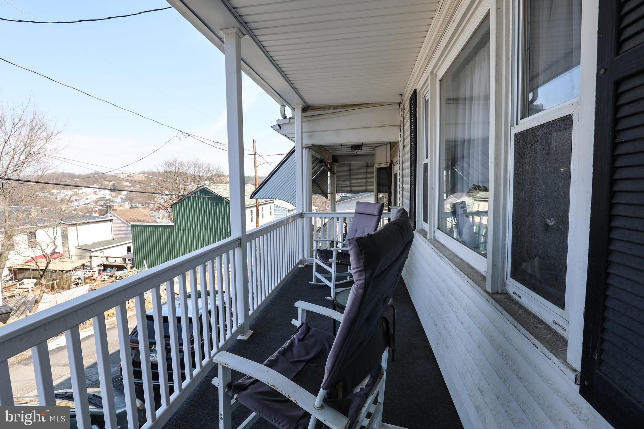 BUNKER HILL - Residential