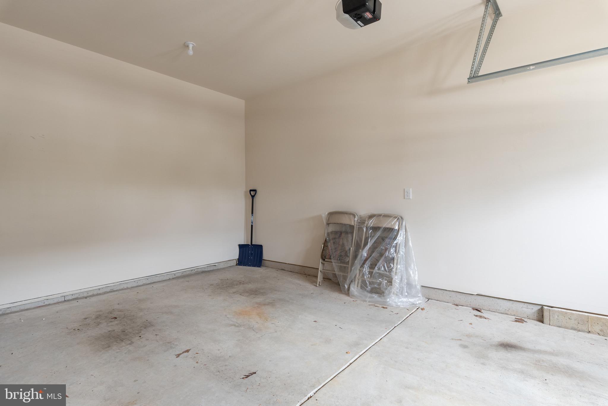 MIDLOTHIAN - Residential