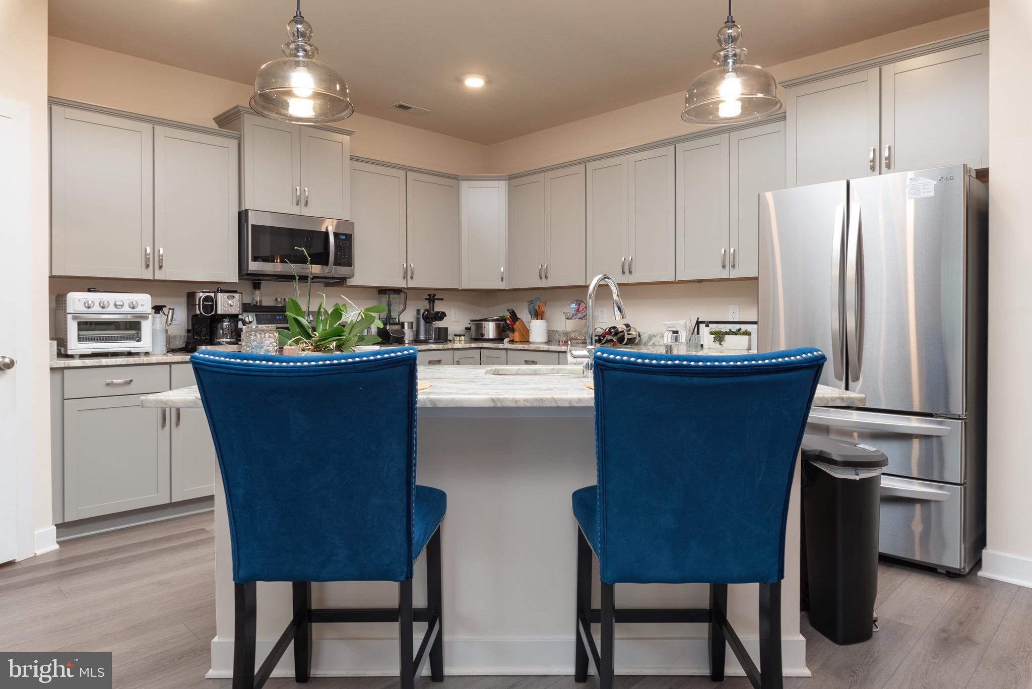 MIDLOTHIAN - Residential