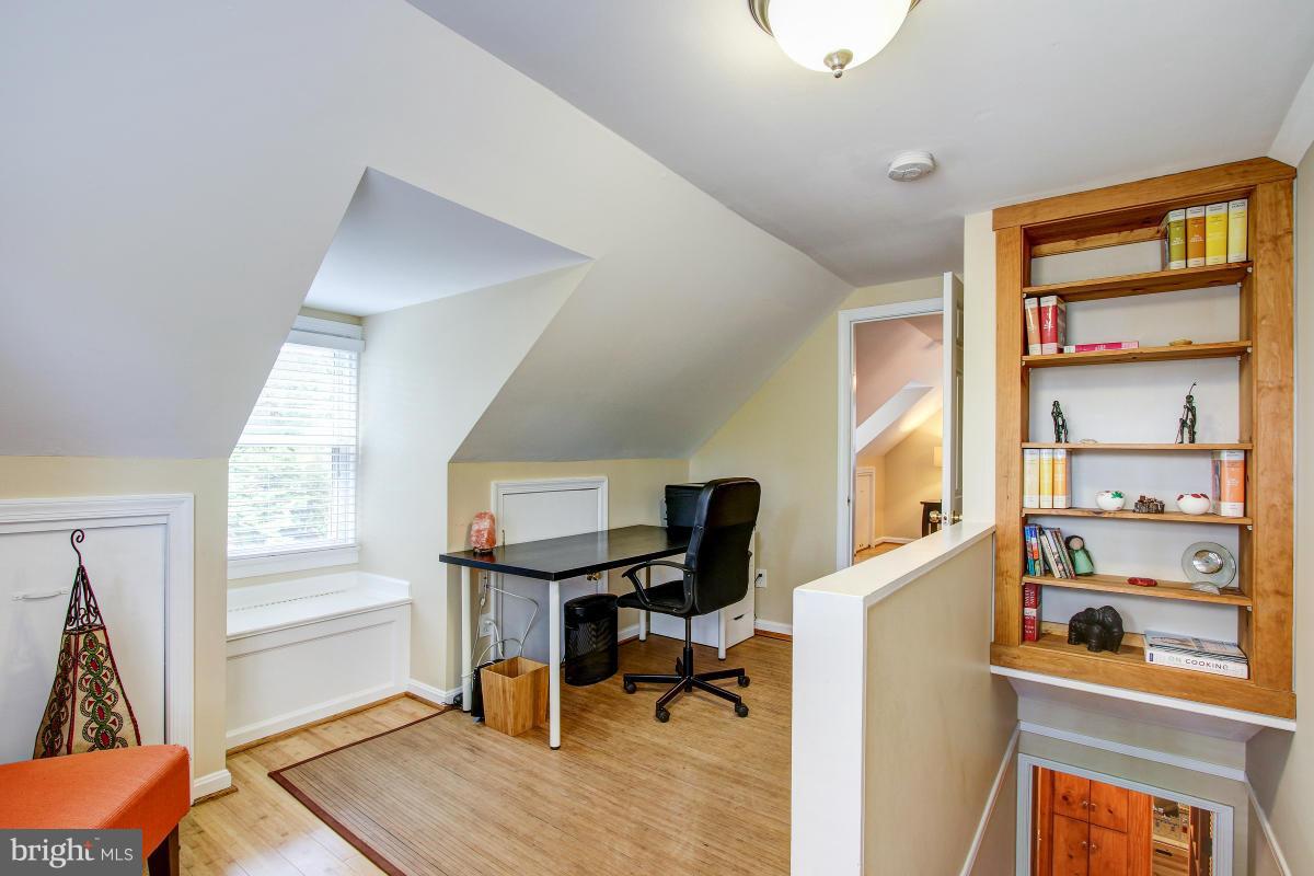 HOMEWOOD - Residential