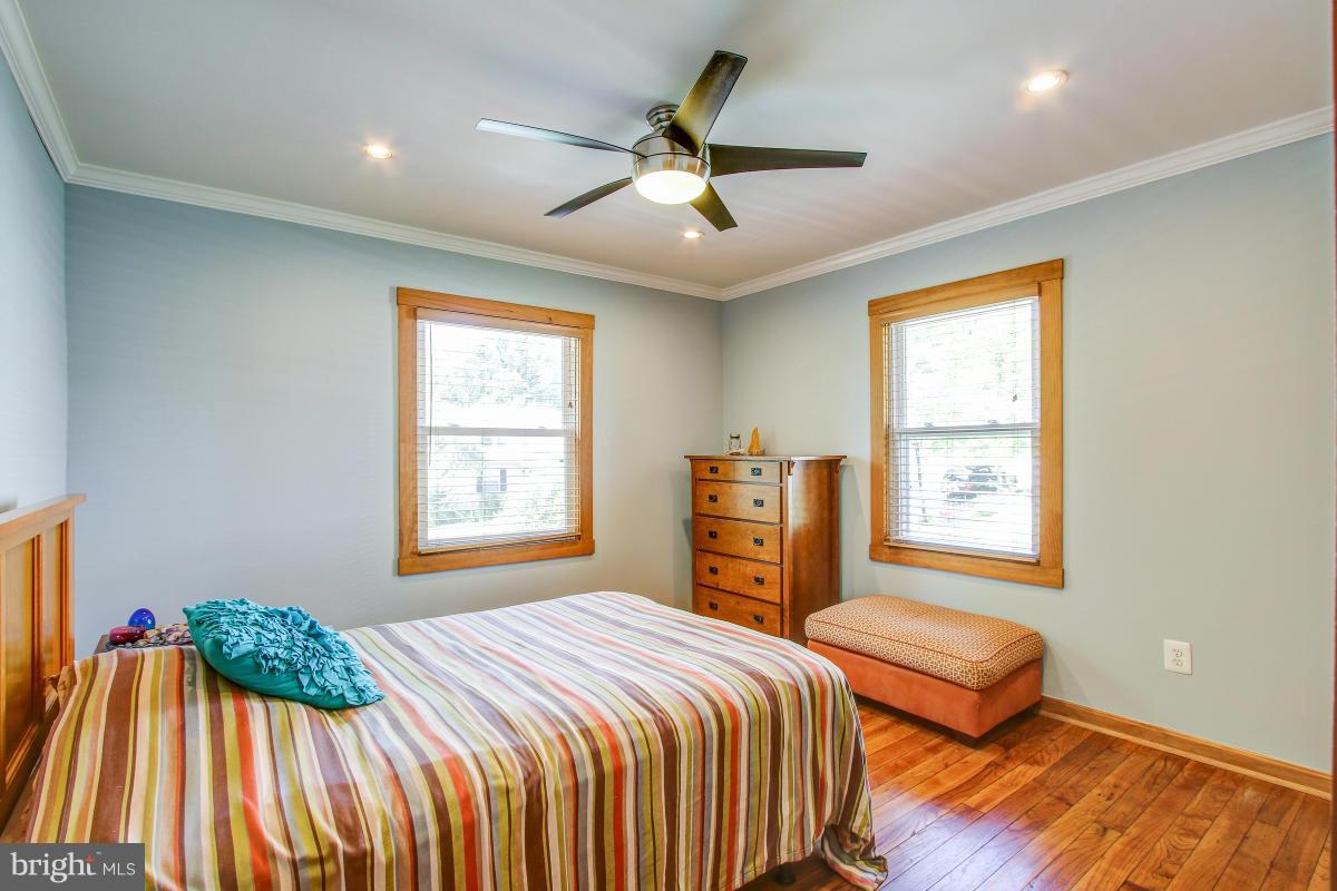 HOMEWOOD - Residential