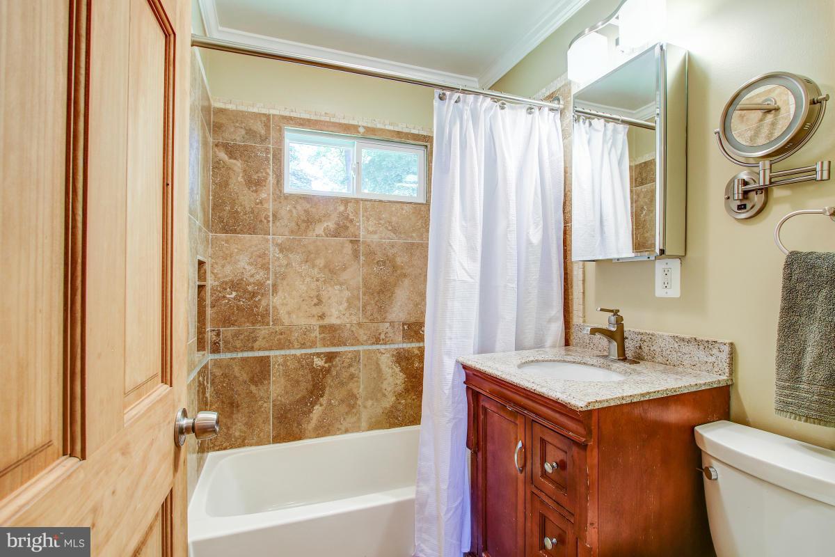 HOMEWOOD - Residential