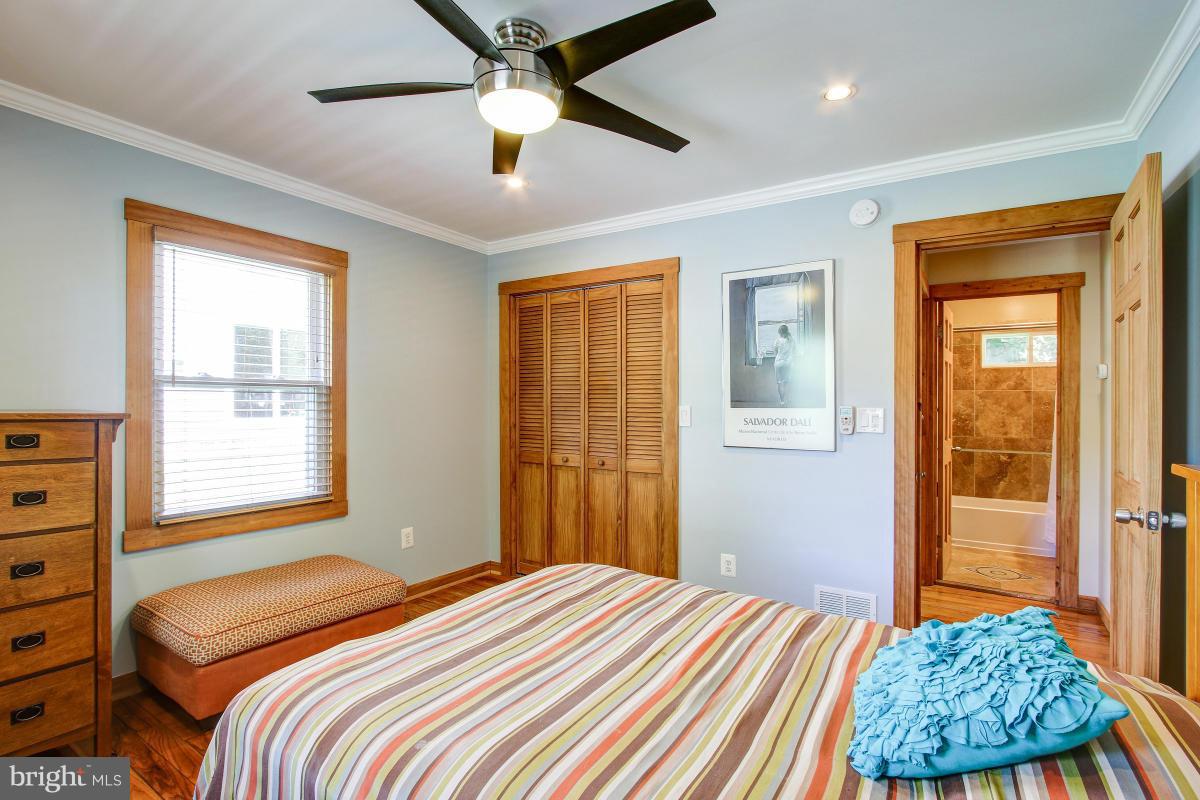 HOMEWOOD - Residential