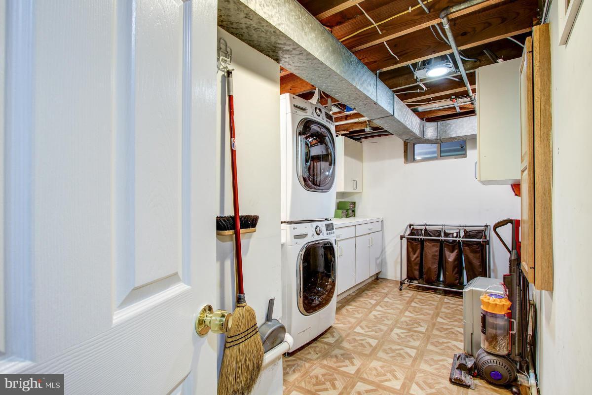 HOMEWOOD - Residential