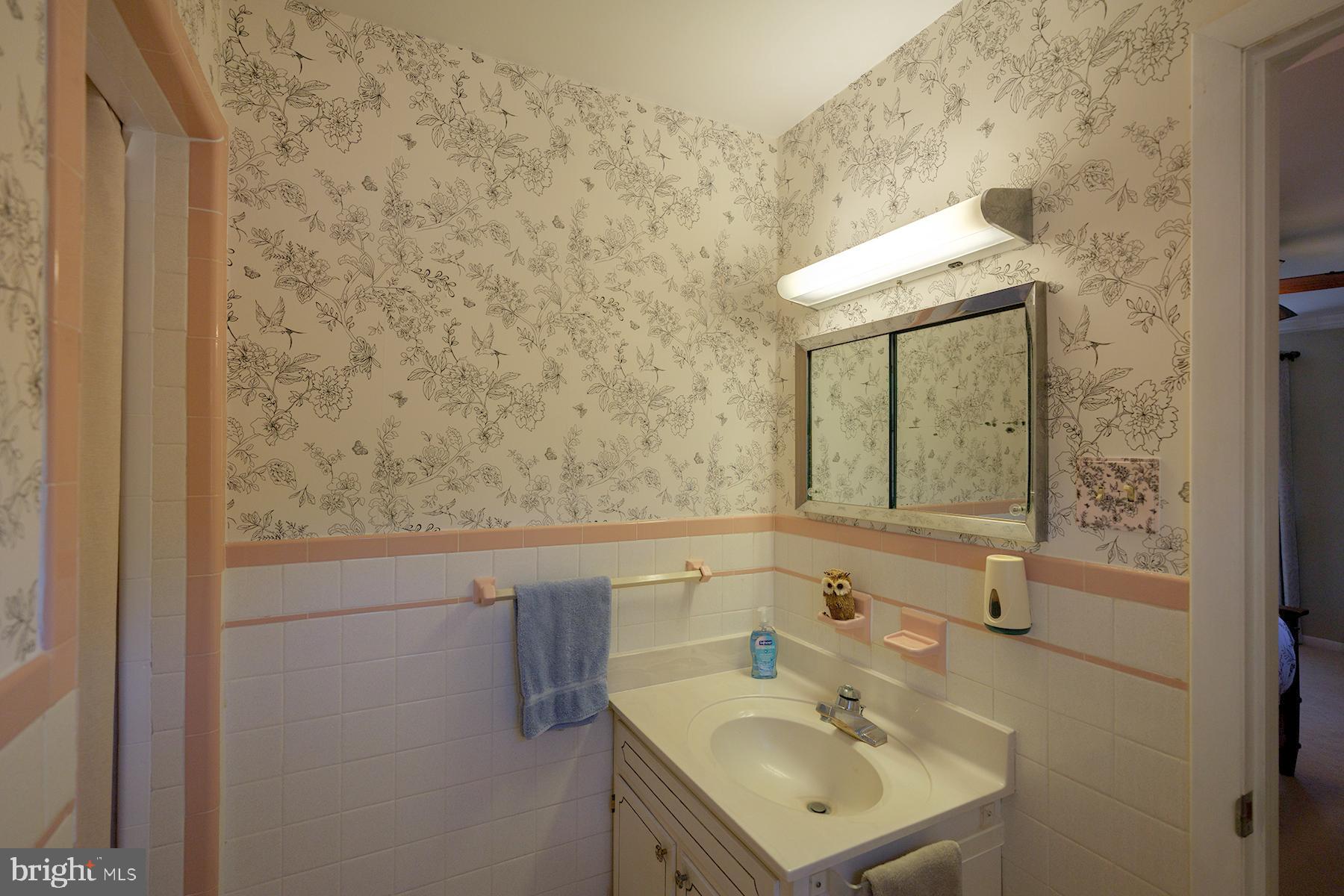 NORTH END - Residential