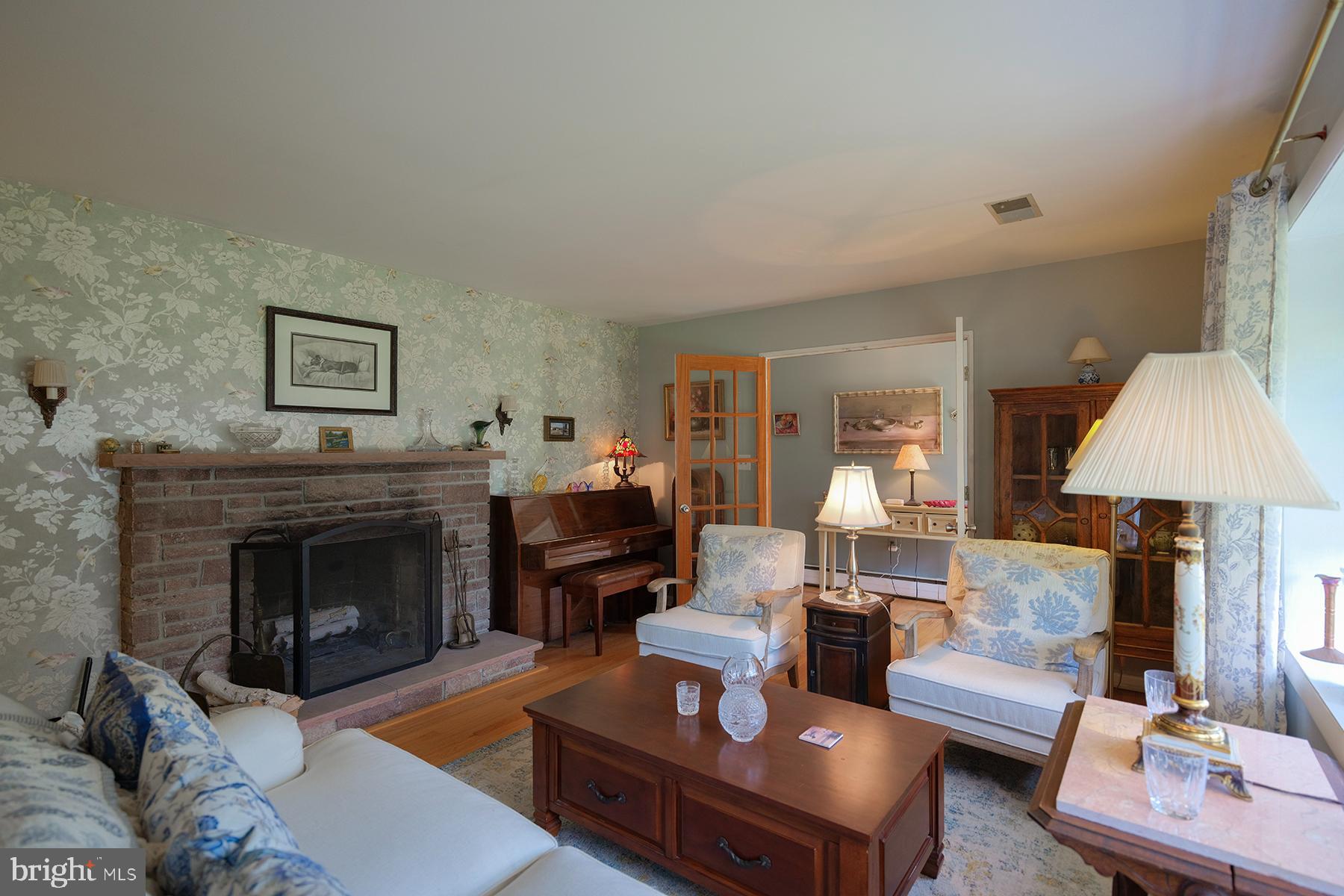 NORTH END - Residential