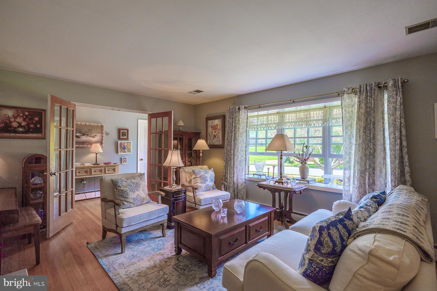 NORTH END - Residential