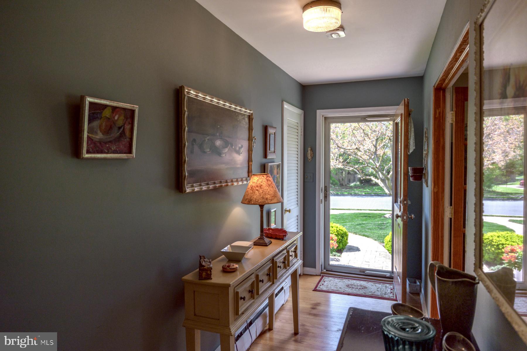 NORTH END - Residential