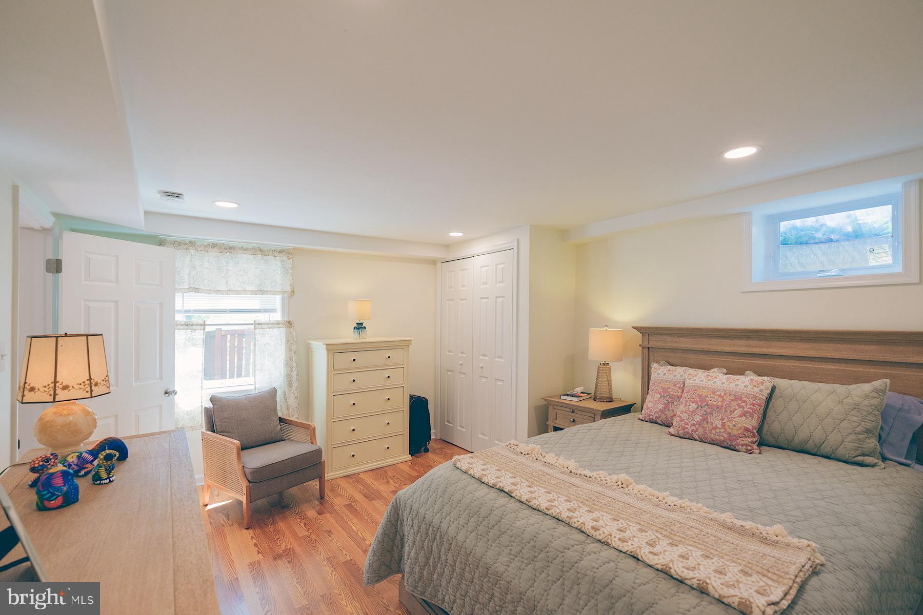 NORTH END - Residential