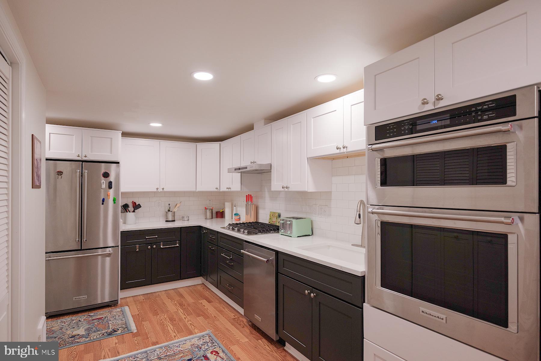 NORTH END - Residential