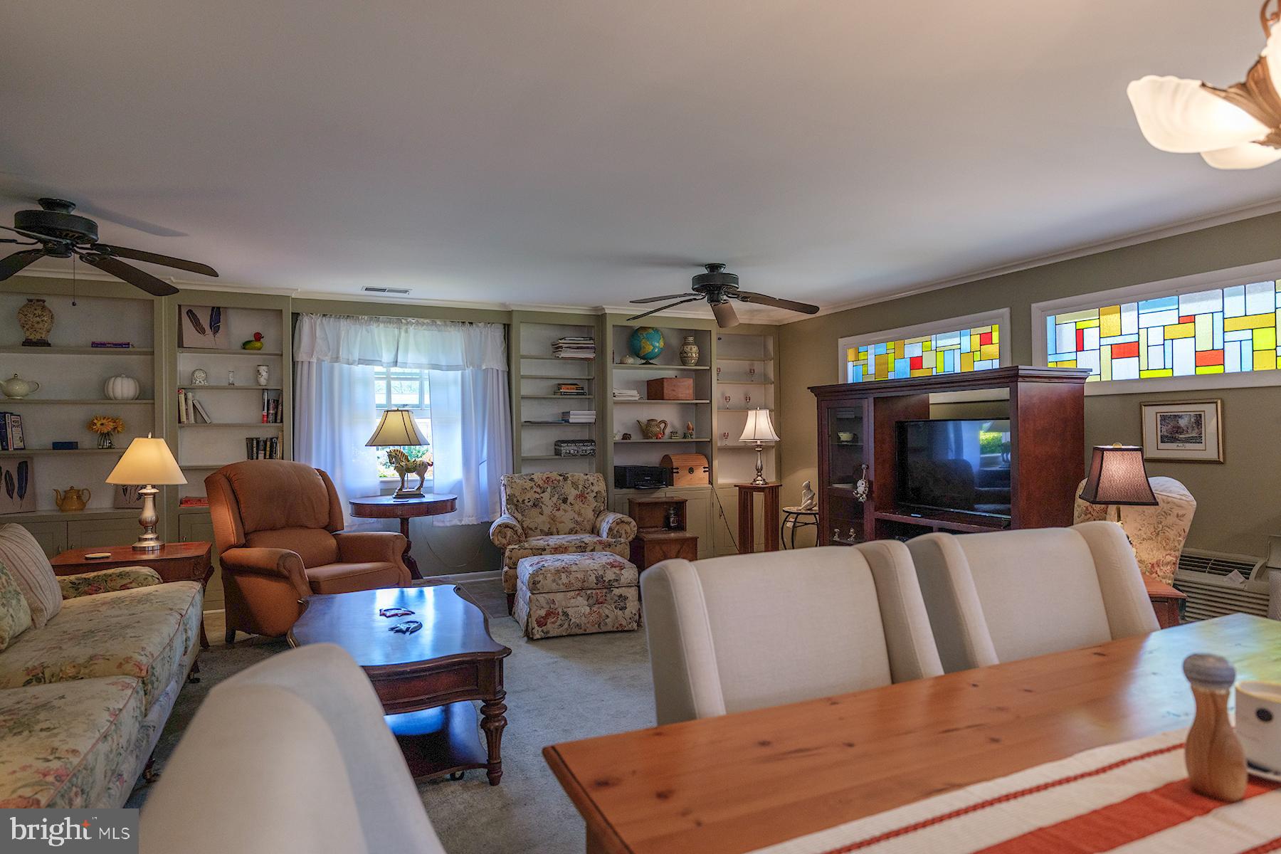 NORTH END - Residential