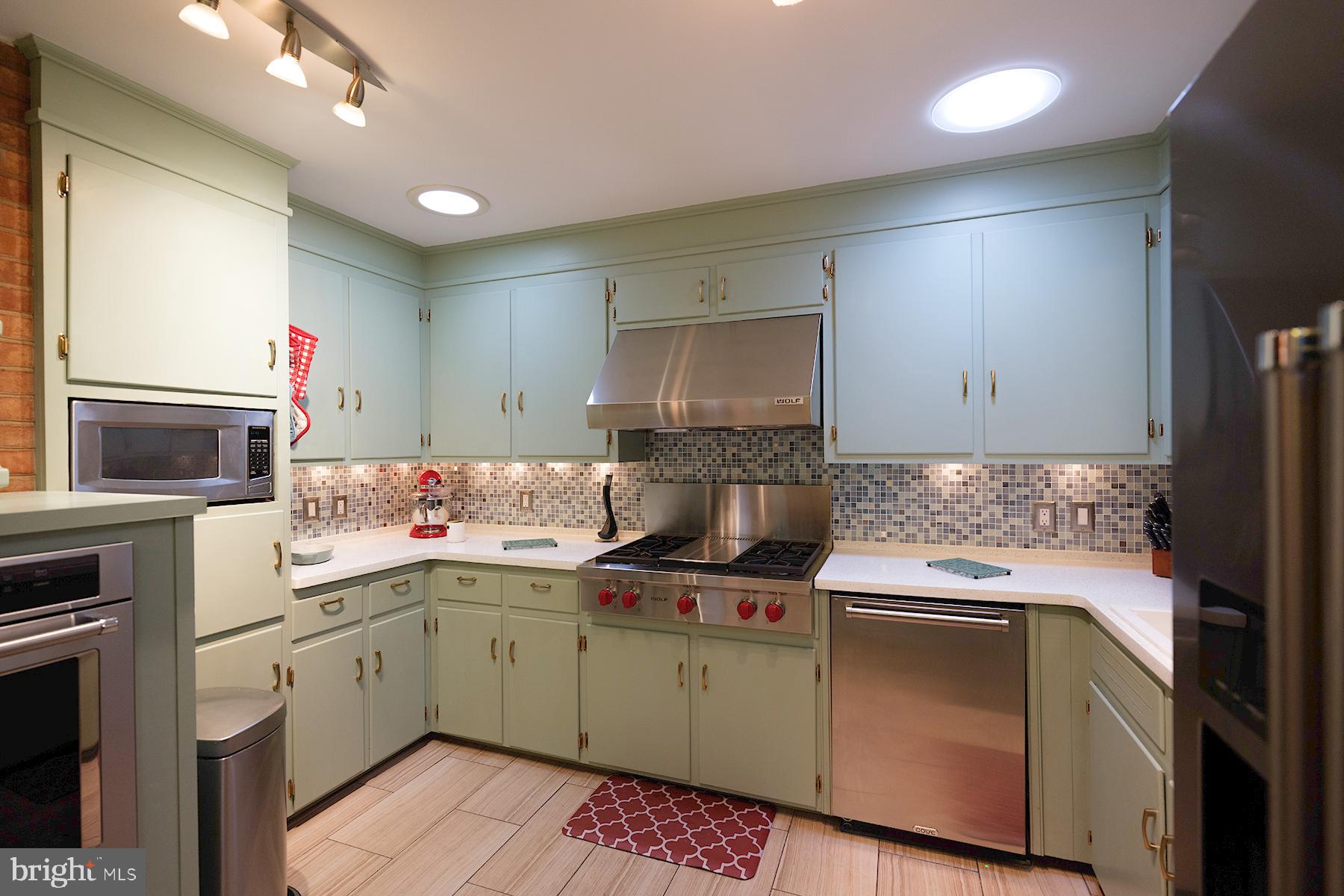 NORTH END - Residential