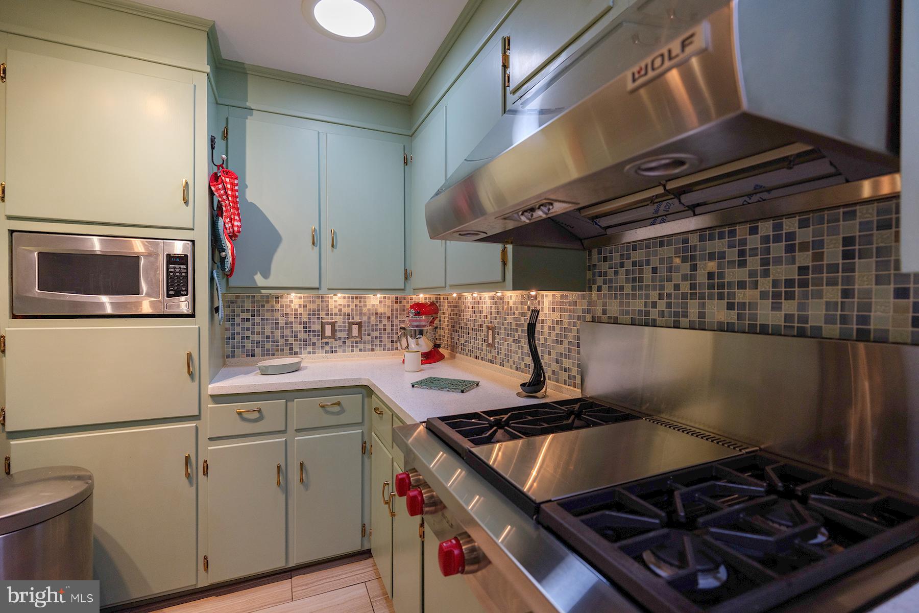 NORTH END - Residential