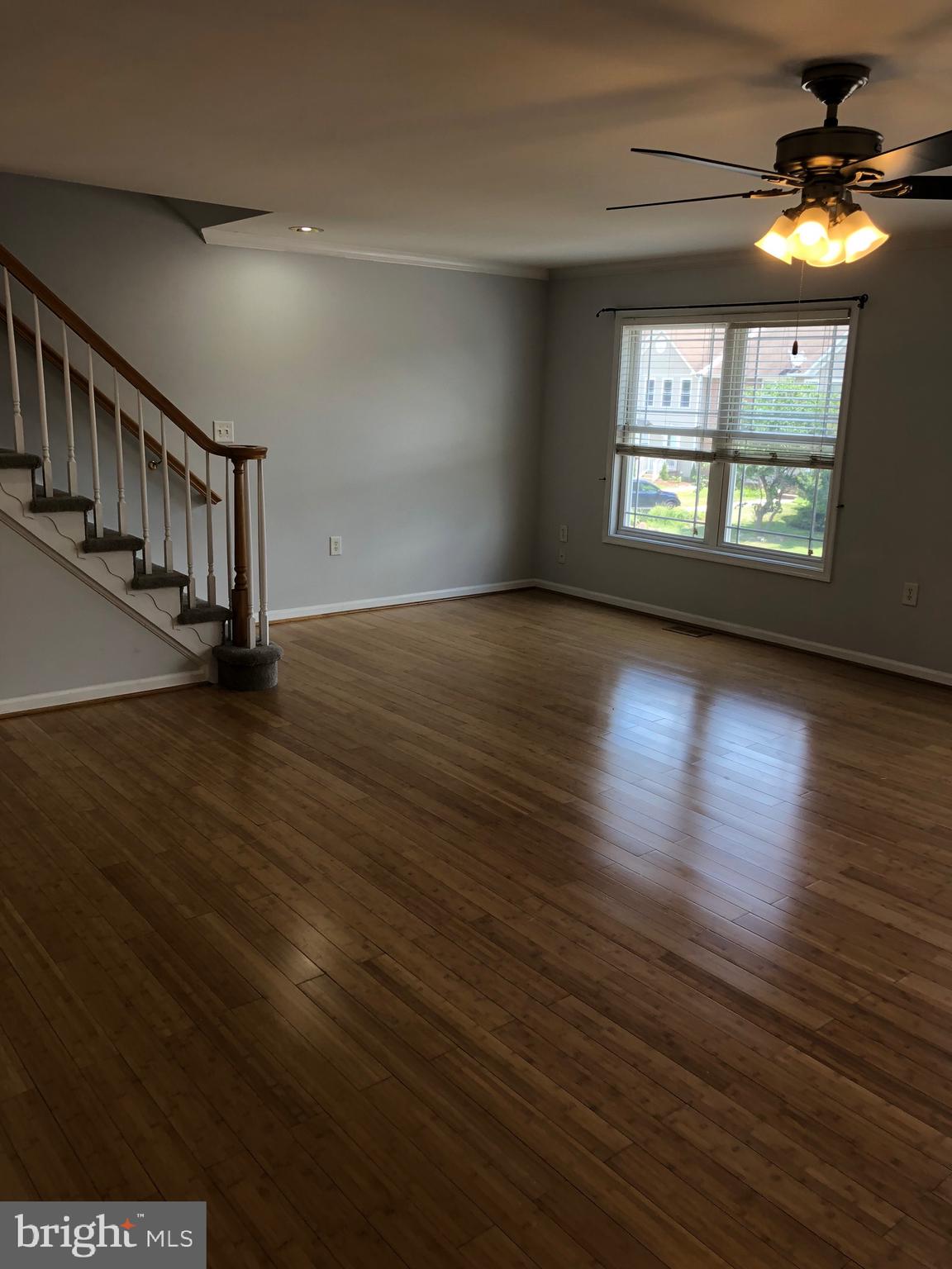 LOCUST HILL - Residential Lease