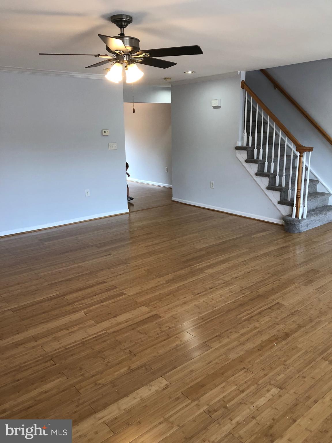 LOCUST HILL - Residential Lease