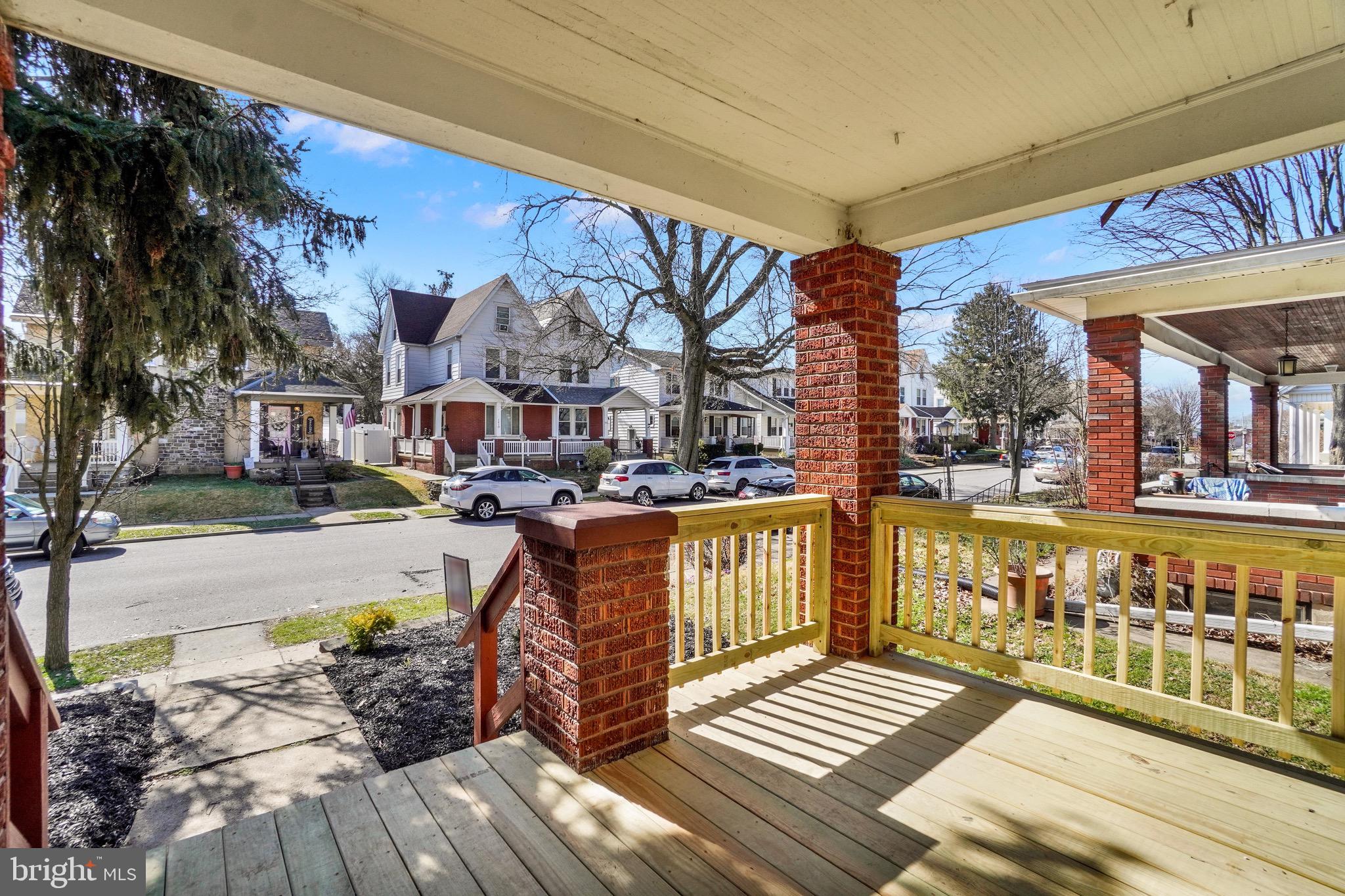 OLD EAST YORK - Residential
