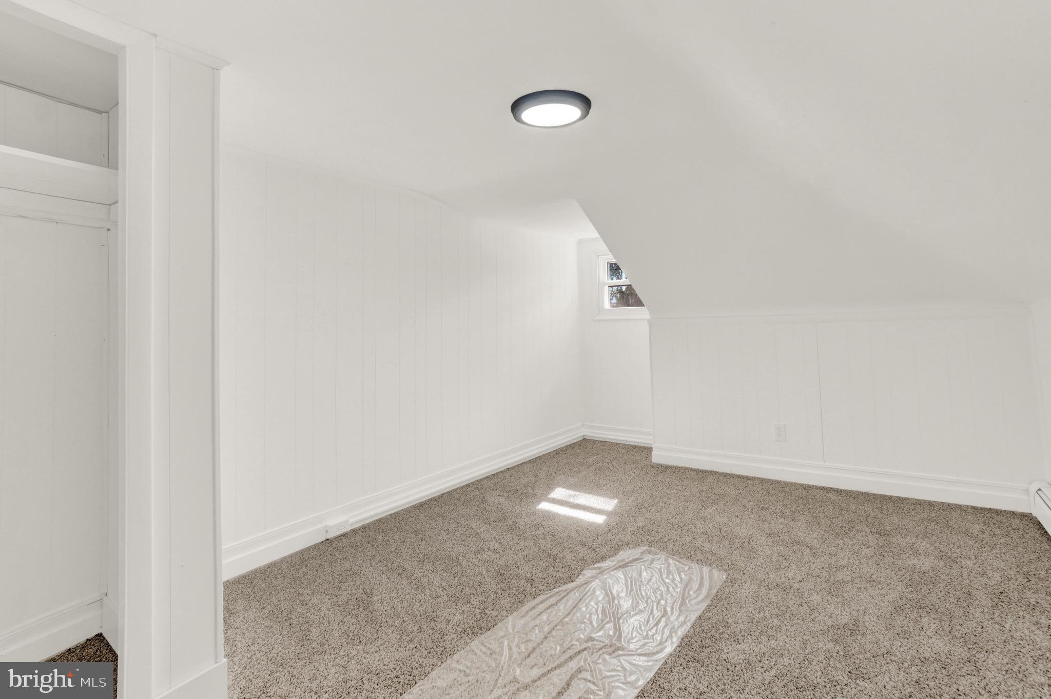 OLD EAST YORK - Residential