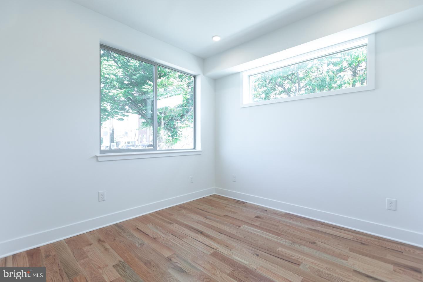 KENSINGTON - Residential Lease