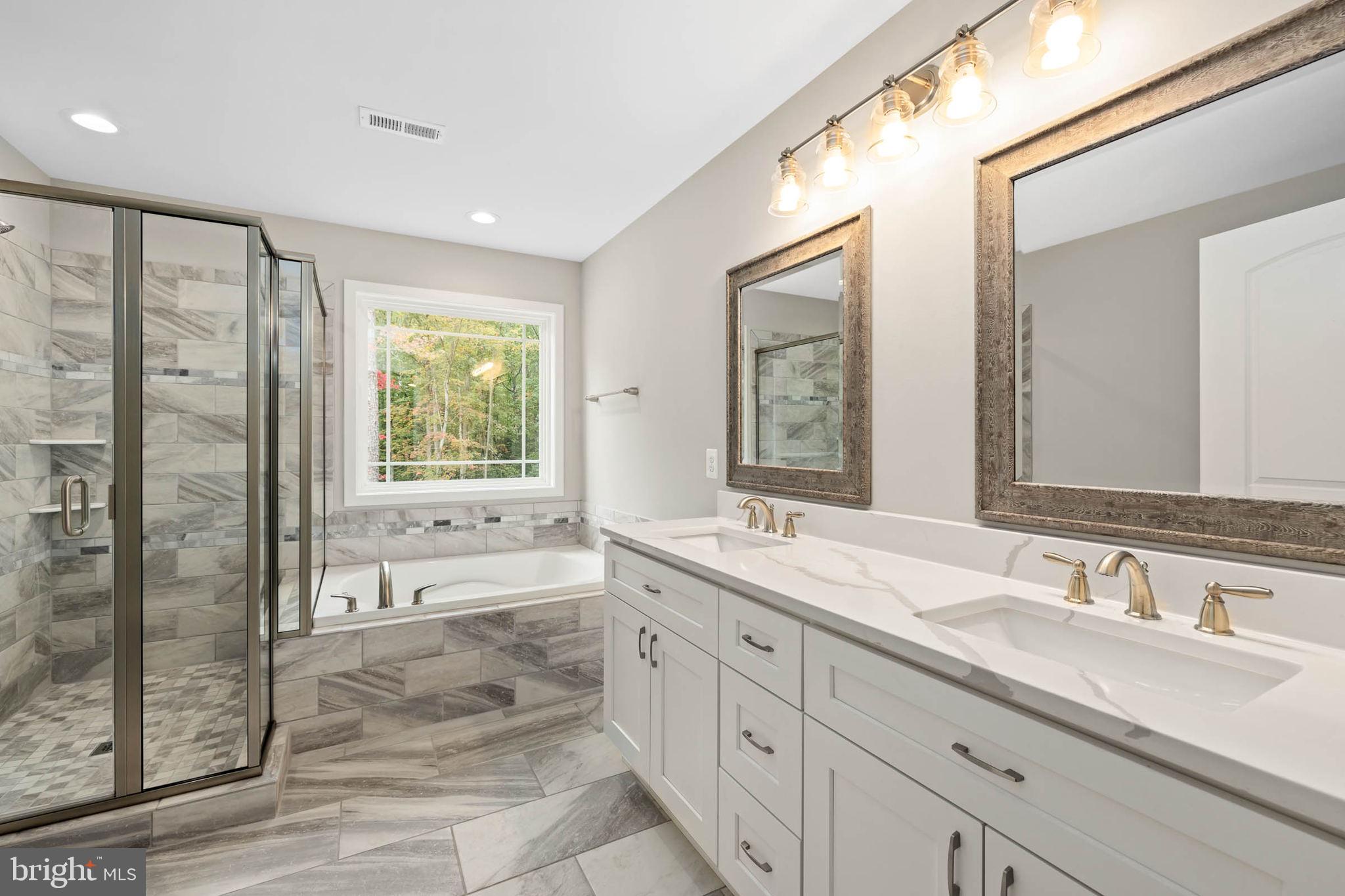 THE ESTATES AT LIGHT LANE - Residential