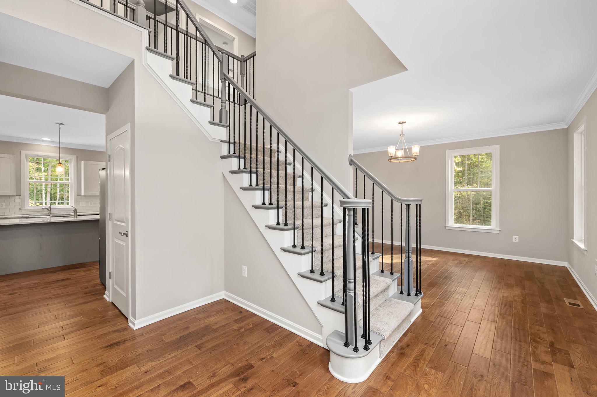 THE ESTATES AT LIGHT LANE - Residential