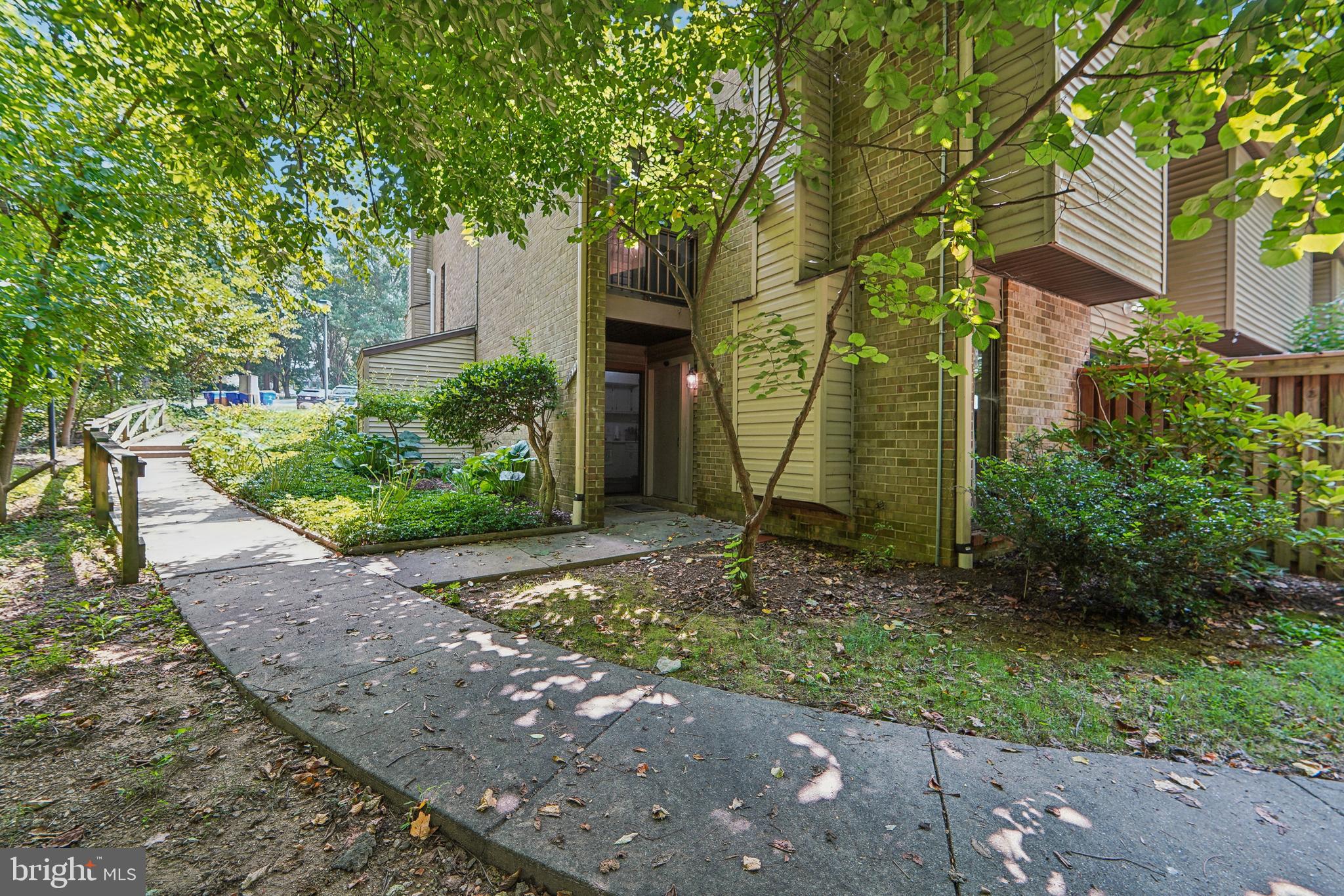 VILLAGE OF WILDE LAKE - Residential