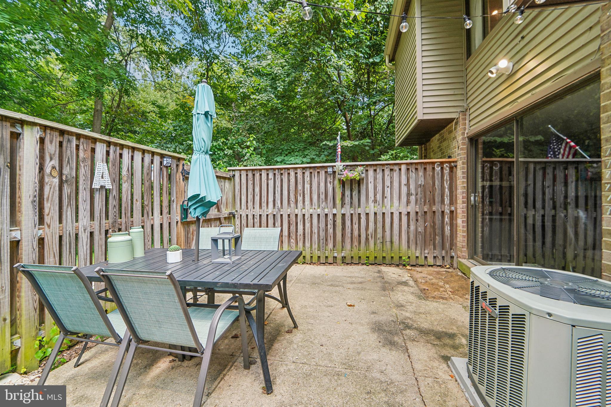 VILLAGE OF WILDE LAKE - Residential