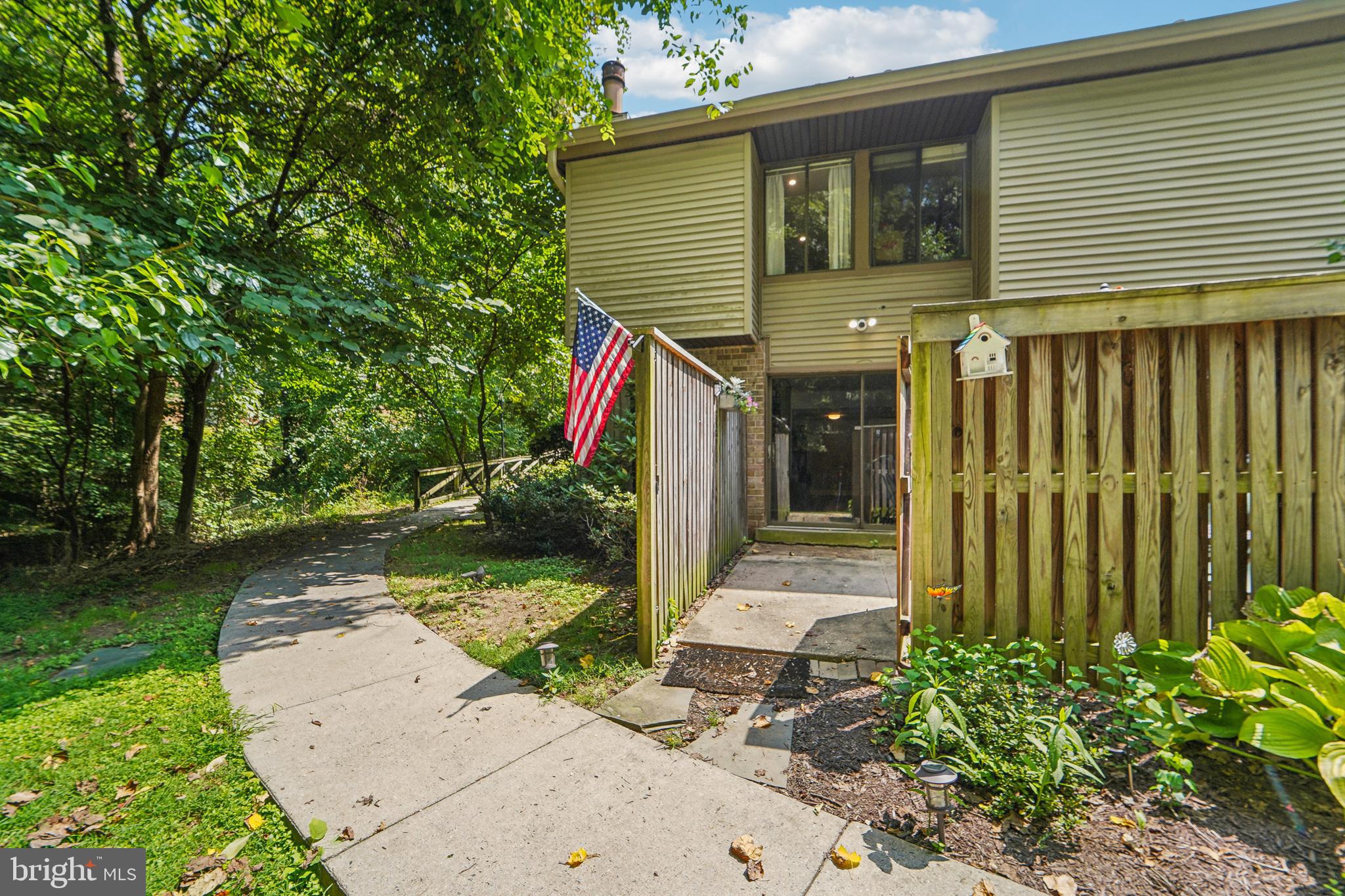 VILLAGE OF WILDE LAKE - Residential