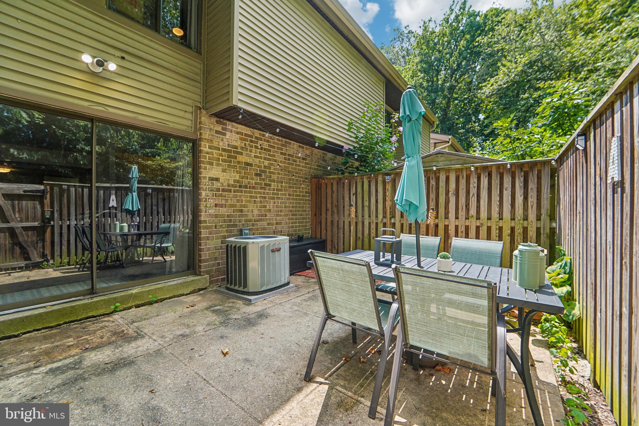 VILLAGE OF WILDE LAKE - Residential