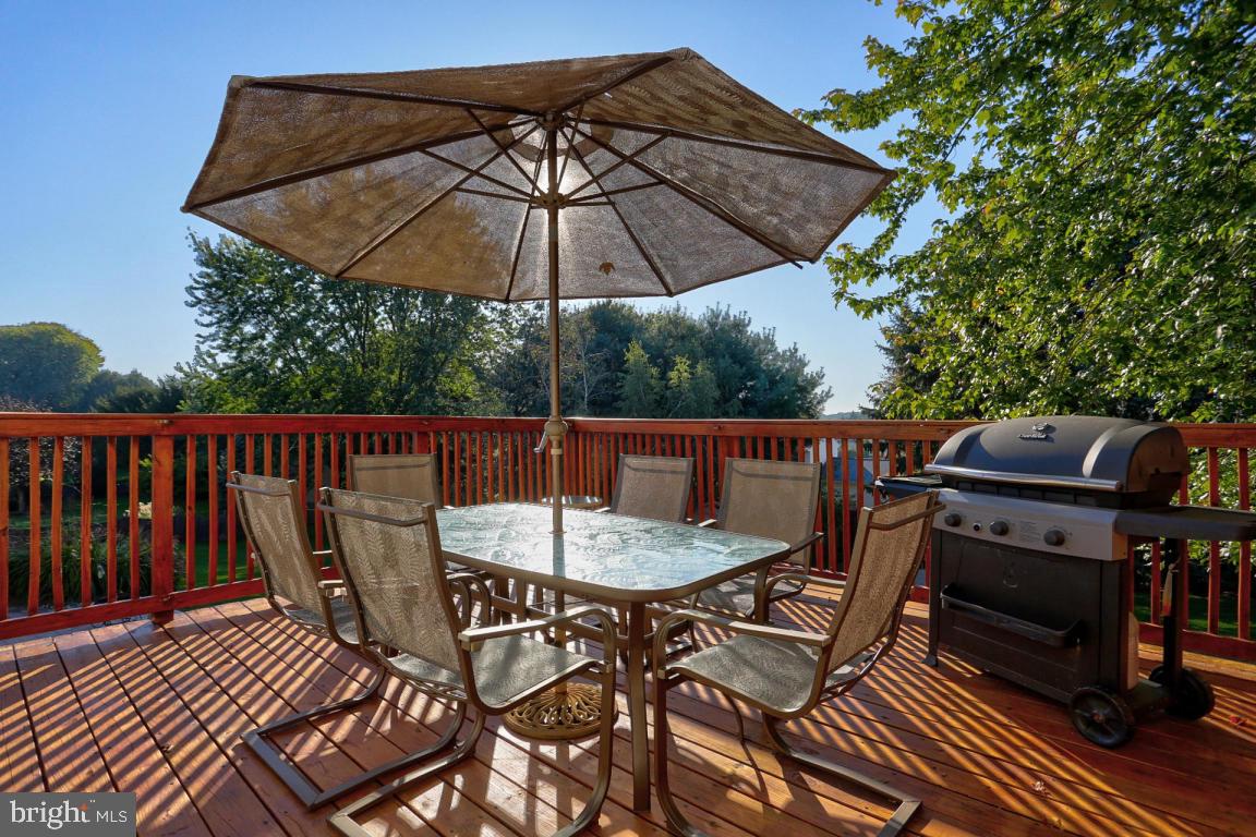HEMPFIELD GREEN - Residential