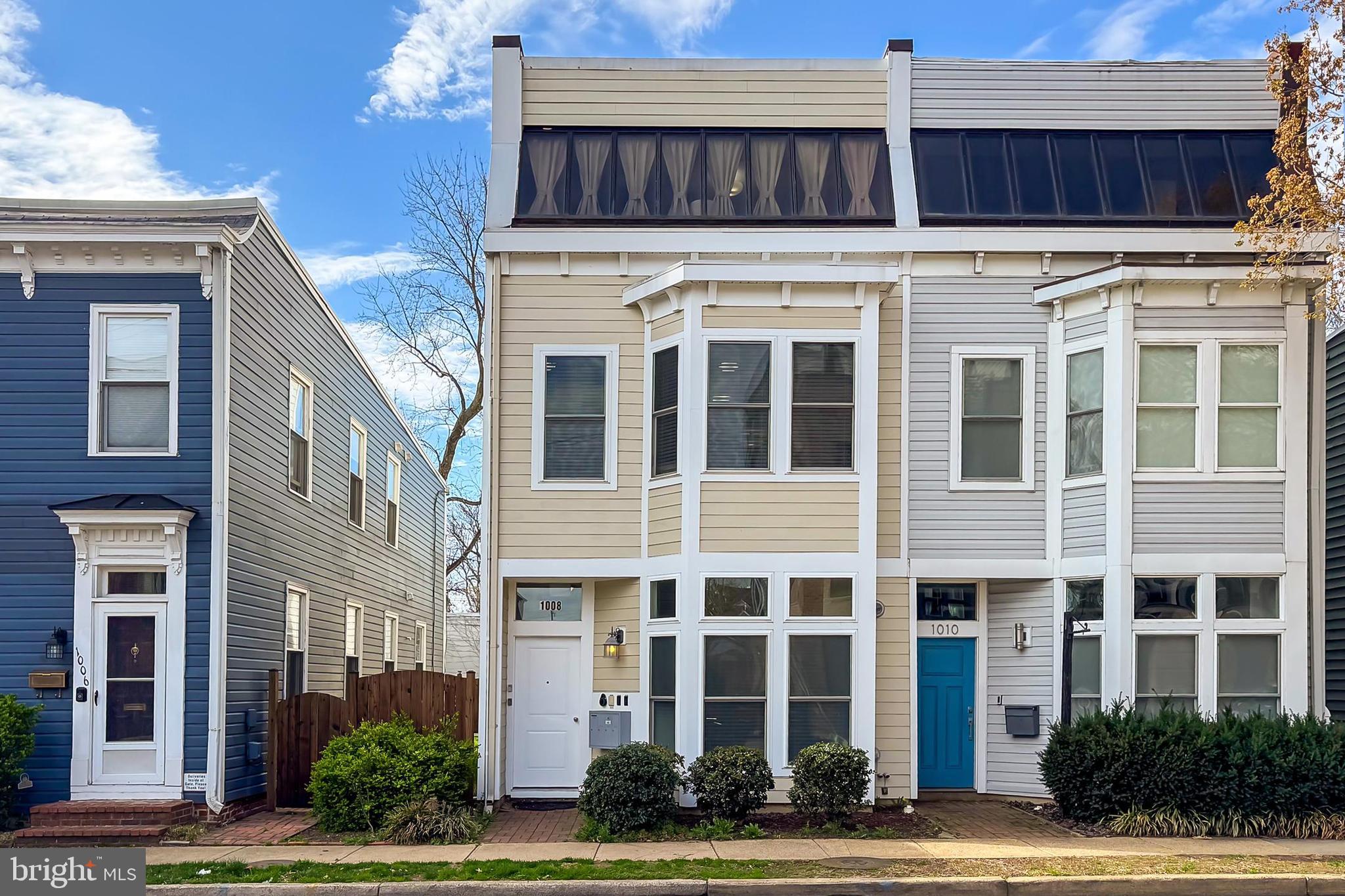 1008 PENDLETON STREET